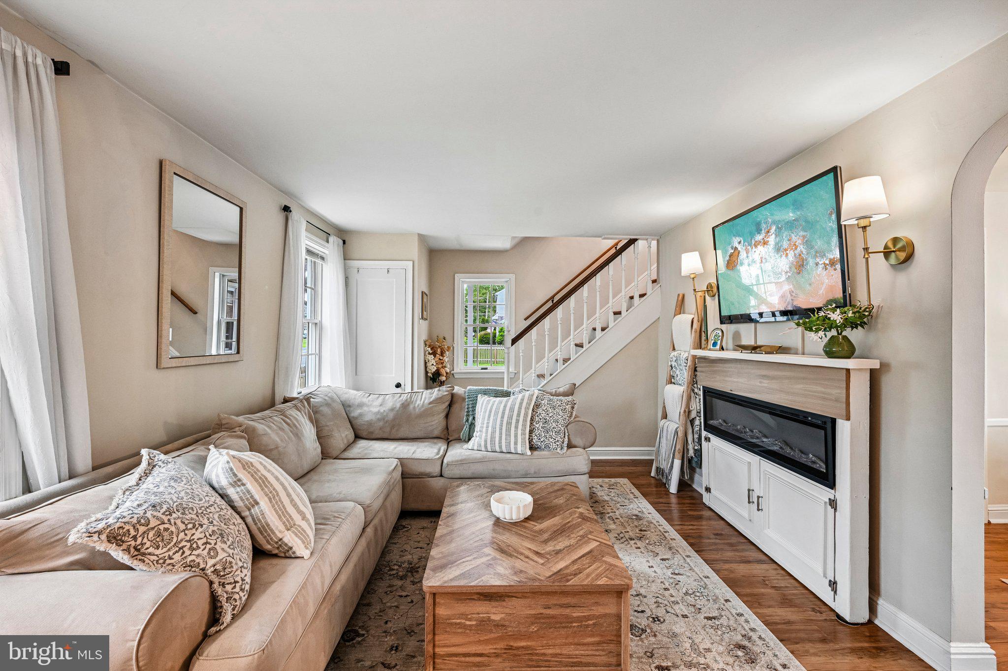 WILLOW GROVE - Residential