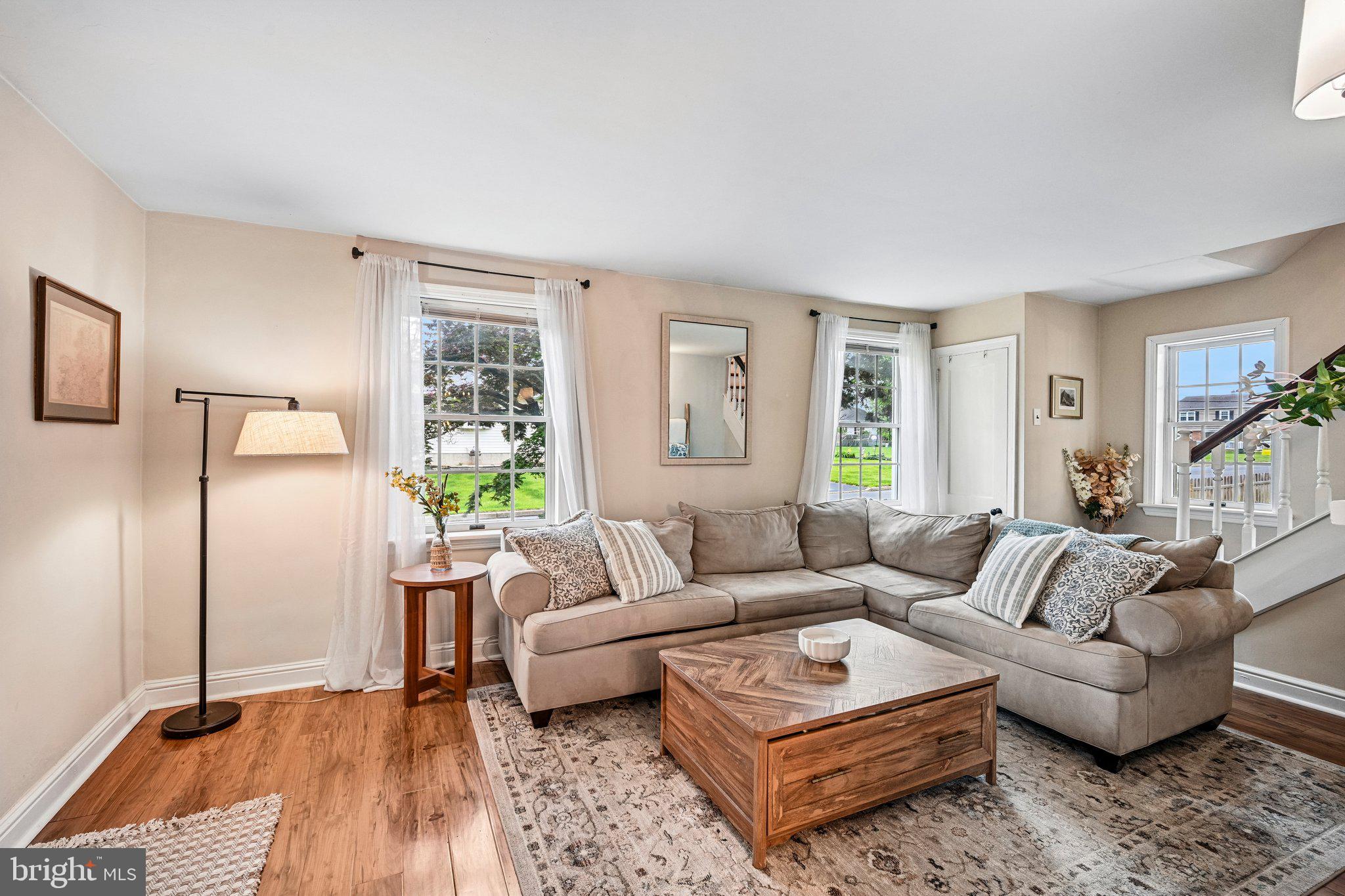 WILLOW GROVE - Residential