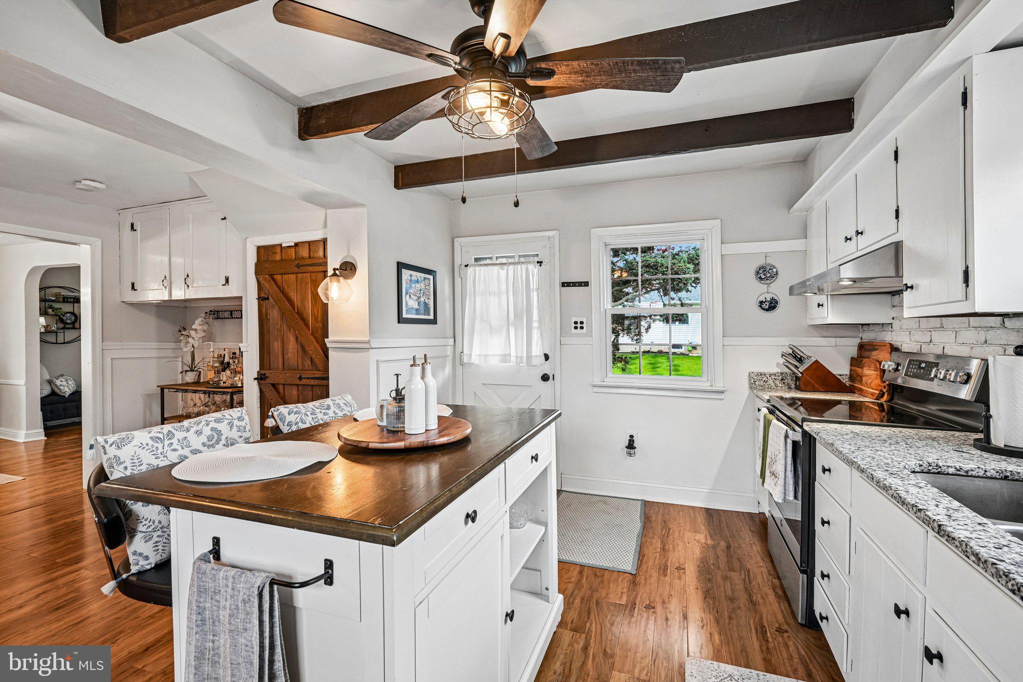WILLOW GROVE - Residential