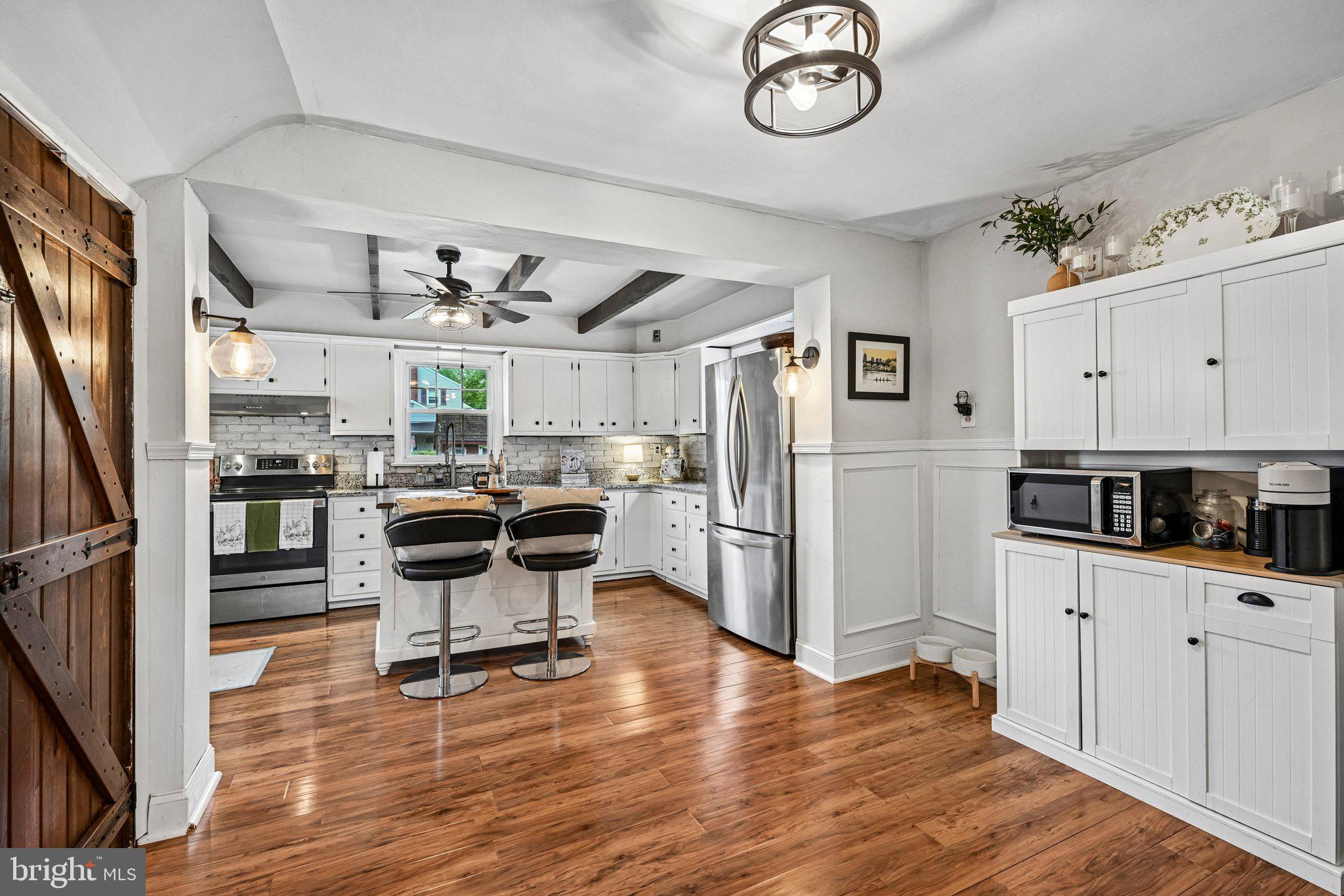 WILLOW GROVE - Residential