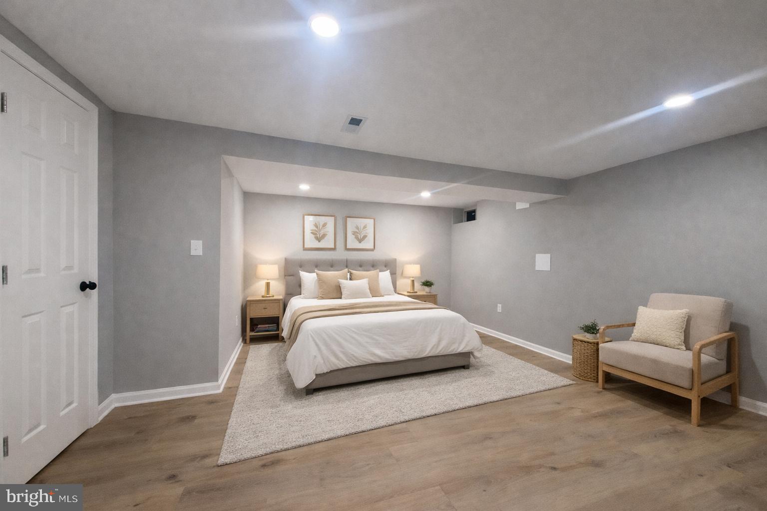 MILFORD GARDENS - Residential