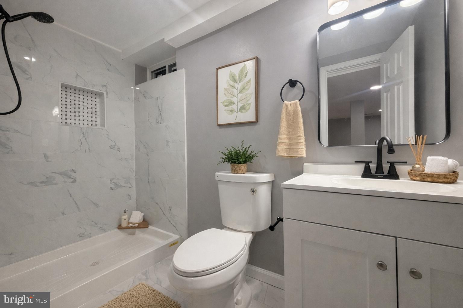 MILFORD GARDENS - Residential