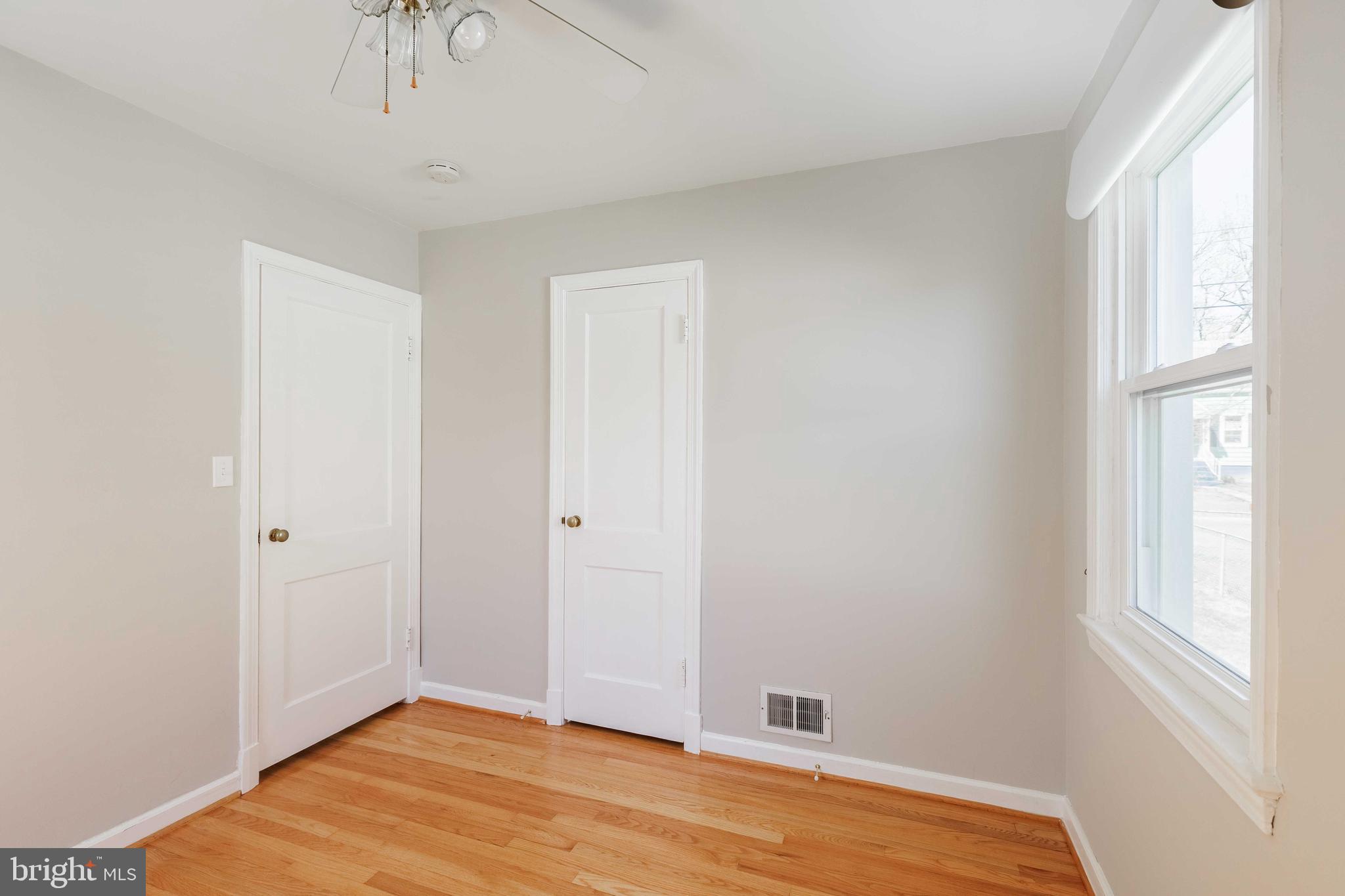 LOCUST SPRINGS - Residential