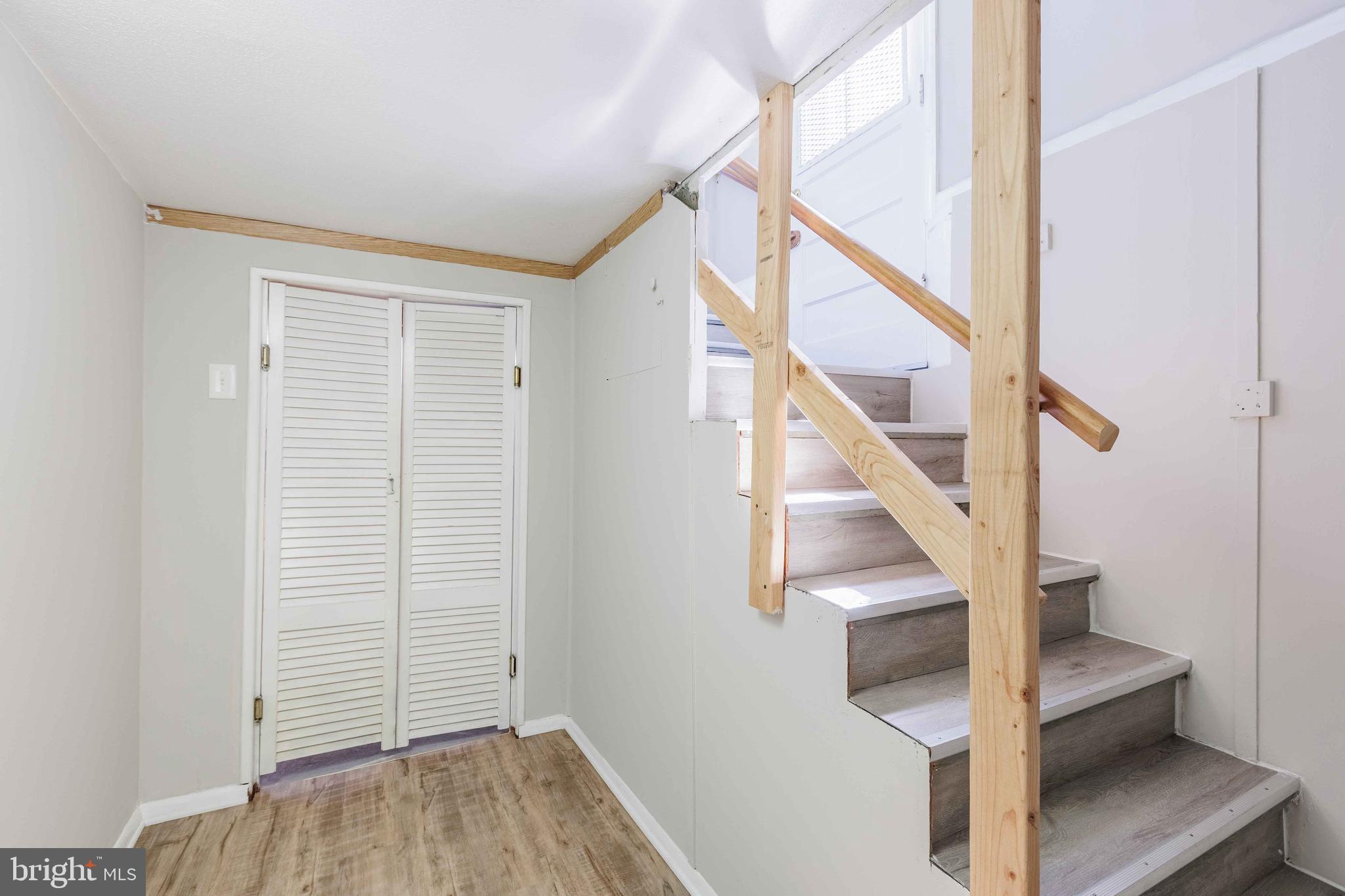 LOCUST SPRINGS - Residential