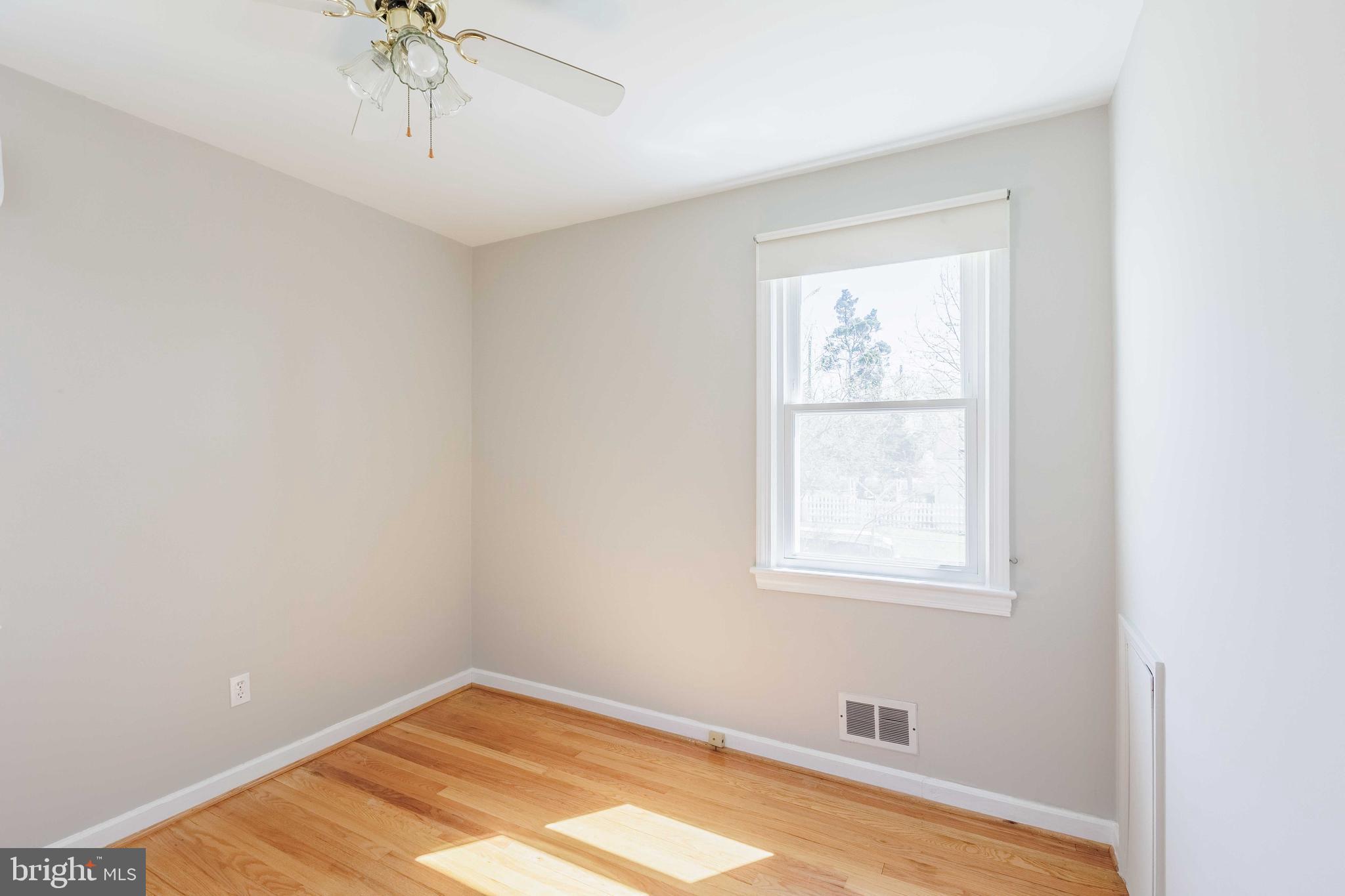 LOCUST SPRINGS - Residential