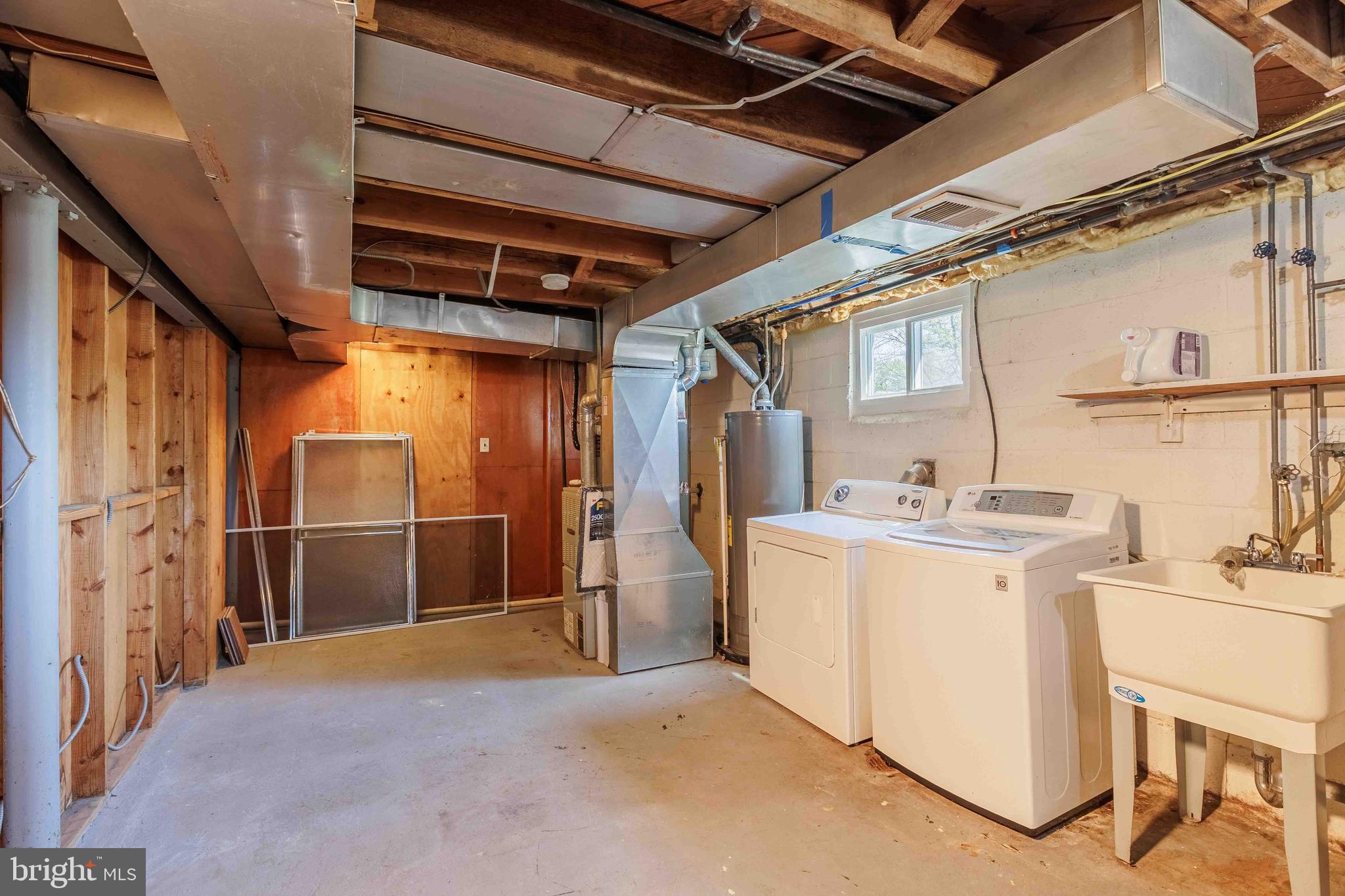 LOCUST SPRINGS - Residential