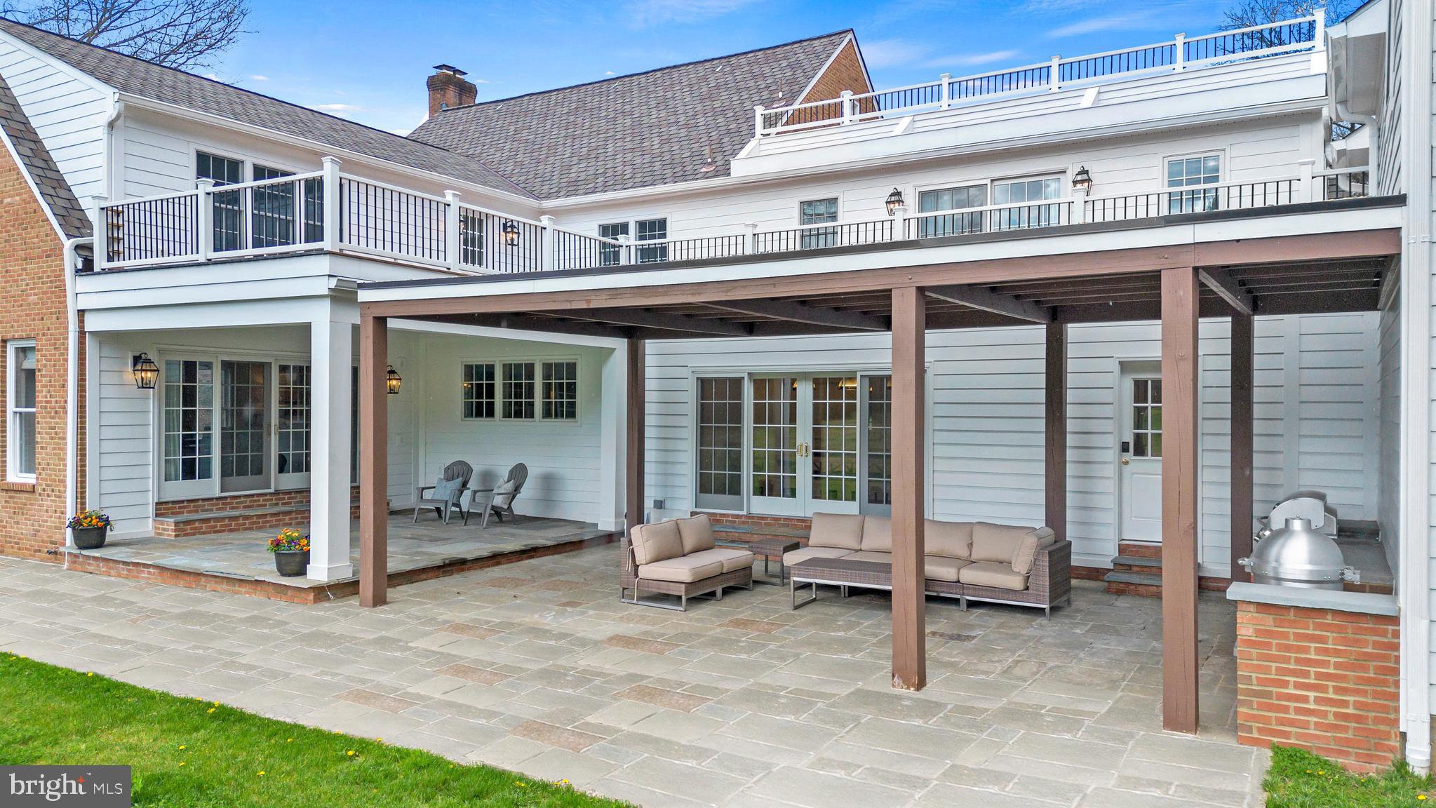 BELVEDERE - Residential