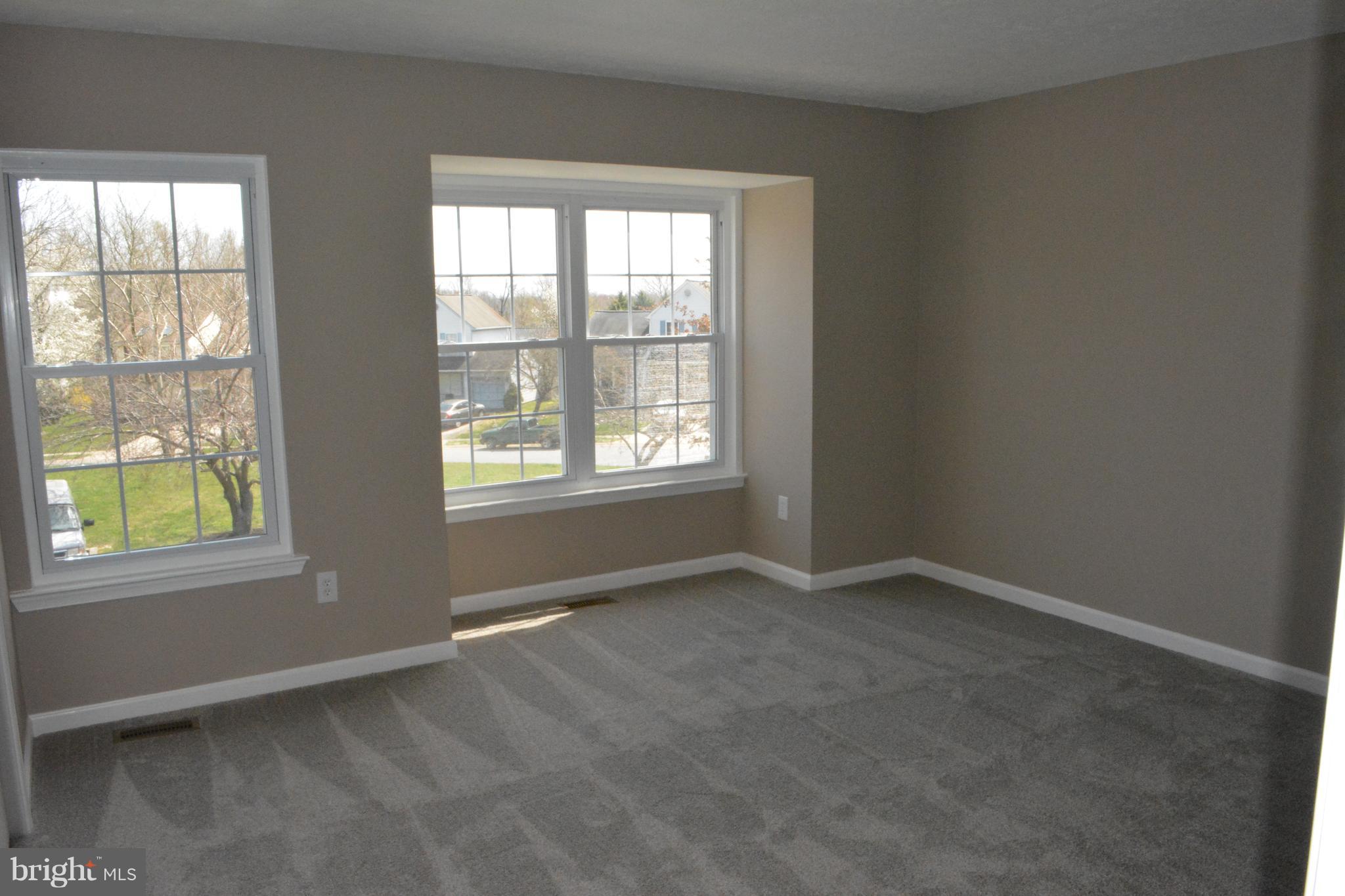 RIVERSIDE - Residential