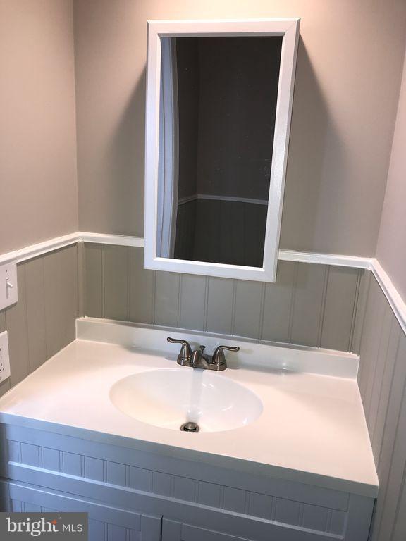 RIVERSIDE - Residential