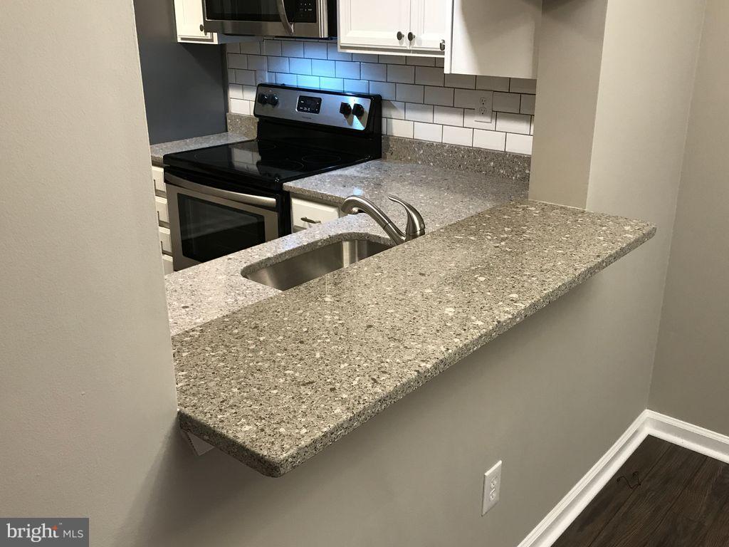 RIVERSIDE - Residential