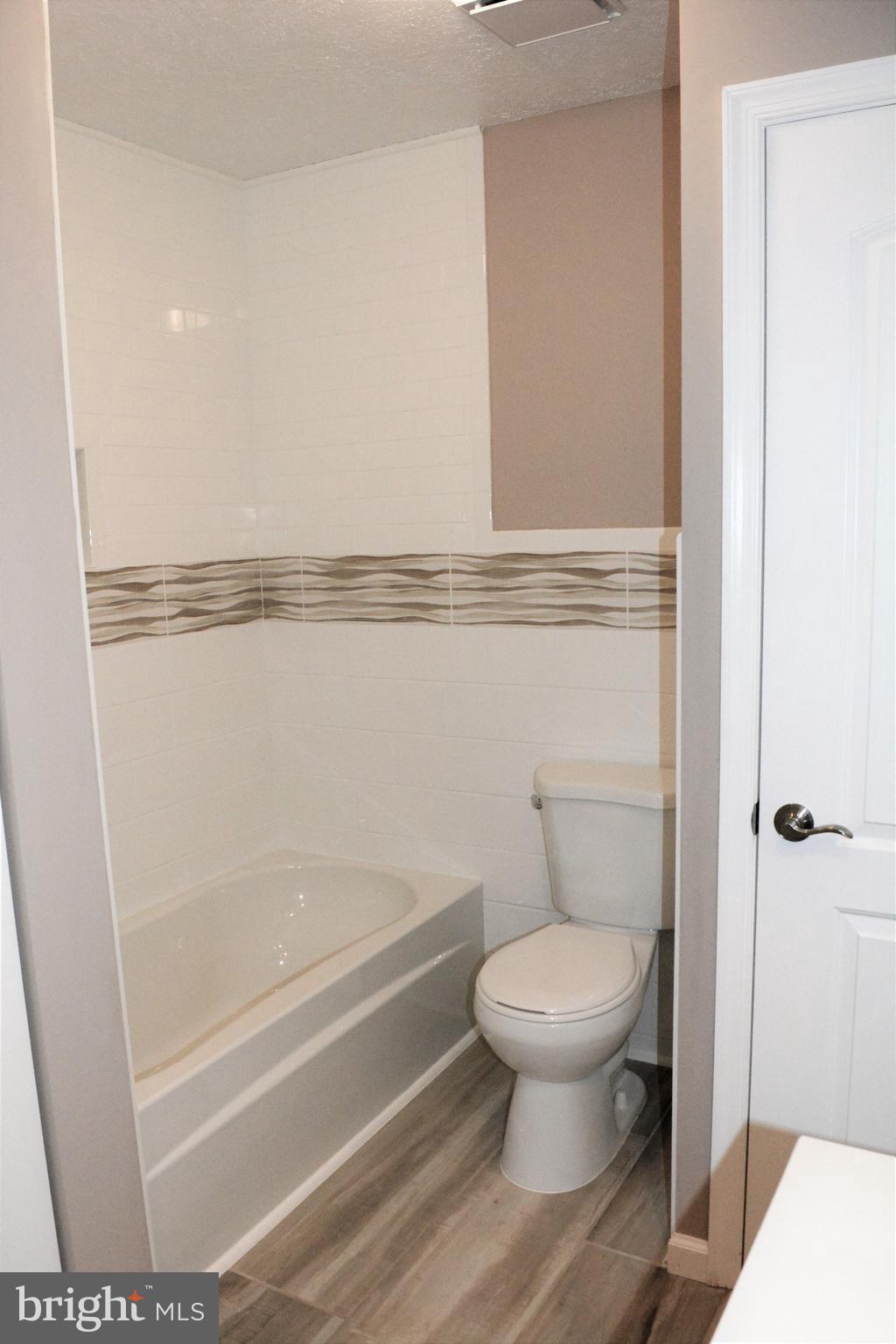 RIVERSIDE - Residential