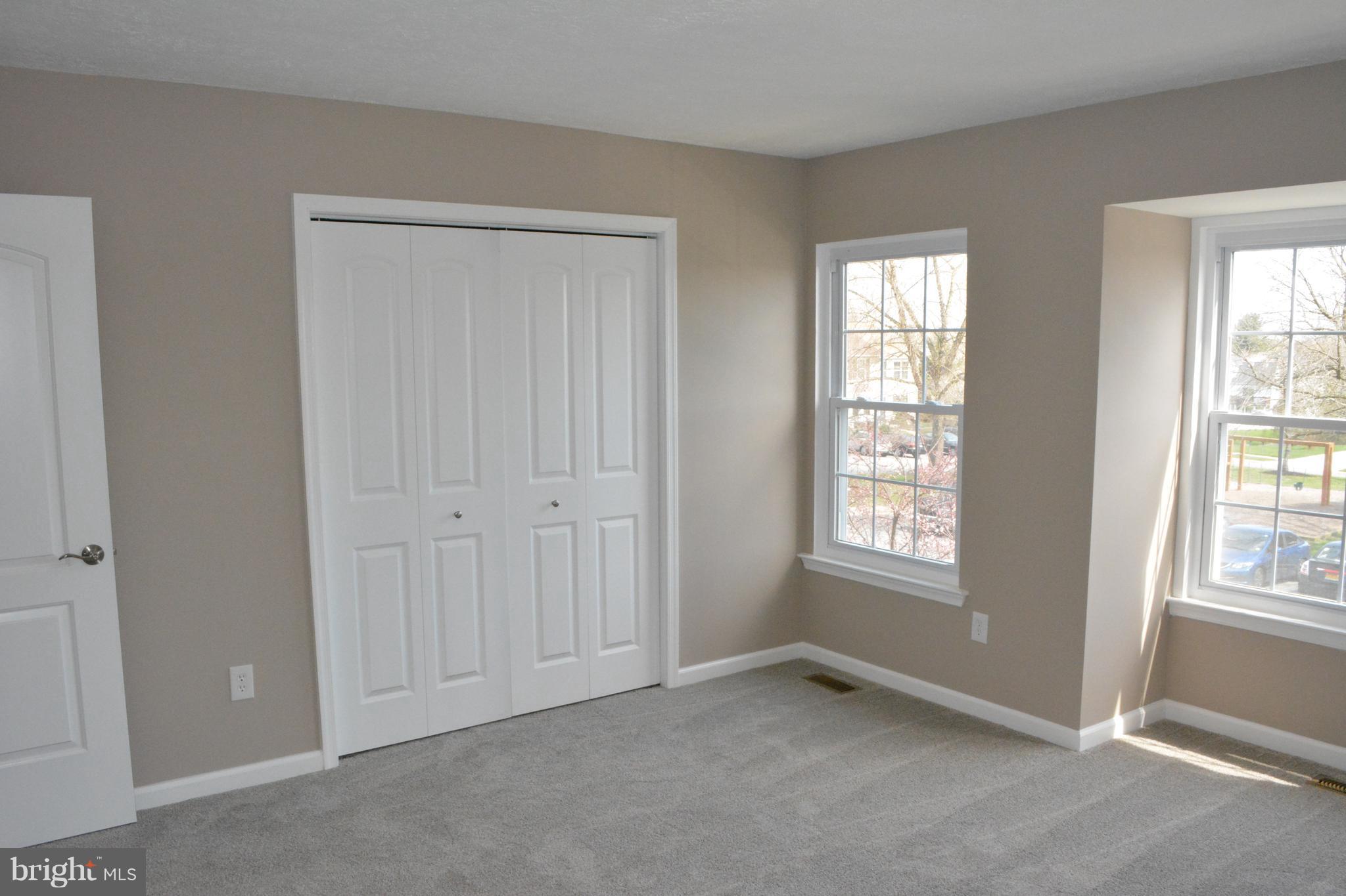 RIVERSIDE - Residential