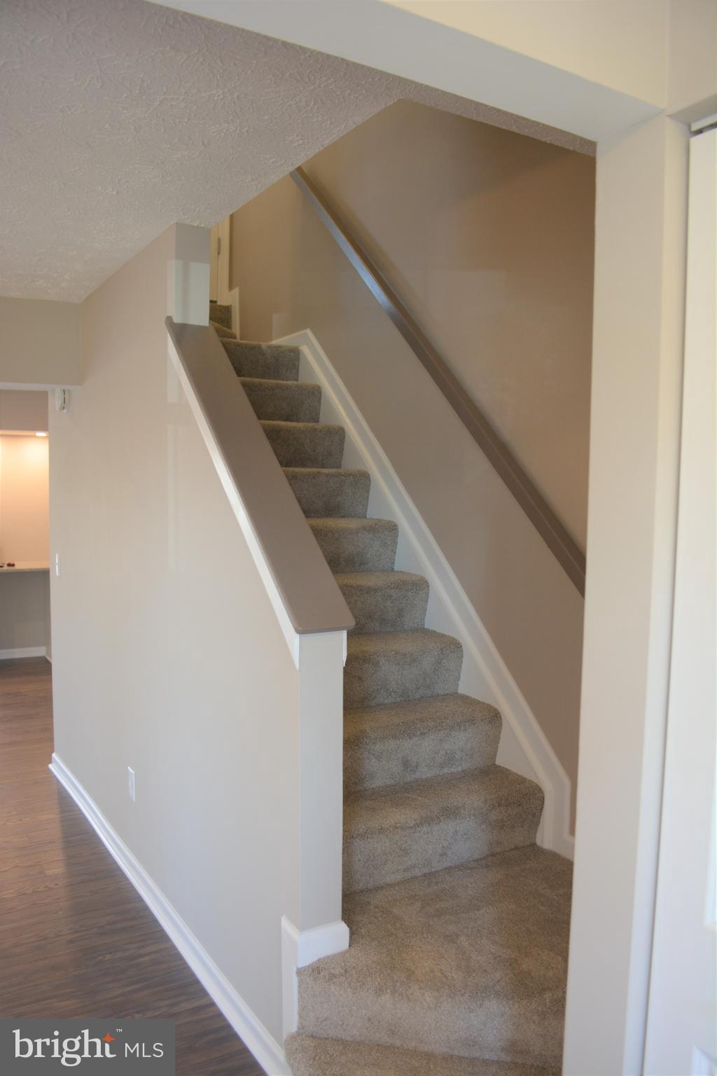 RIVERSIDE - Residential