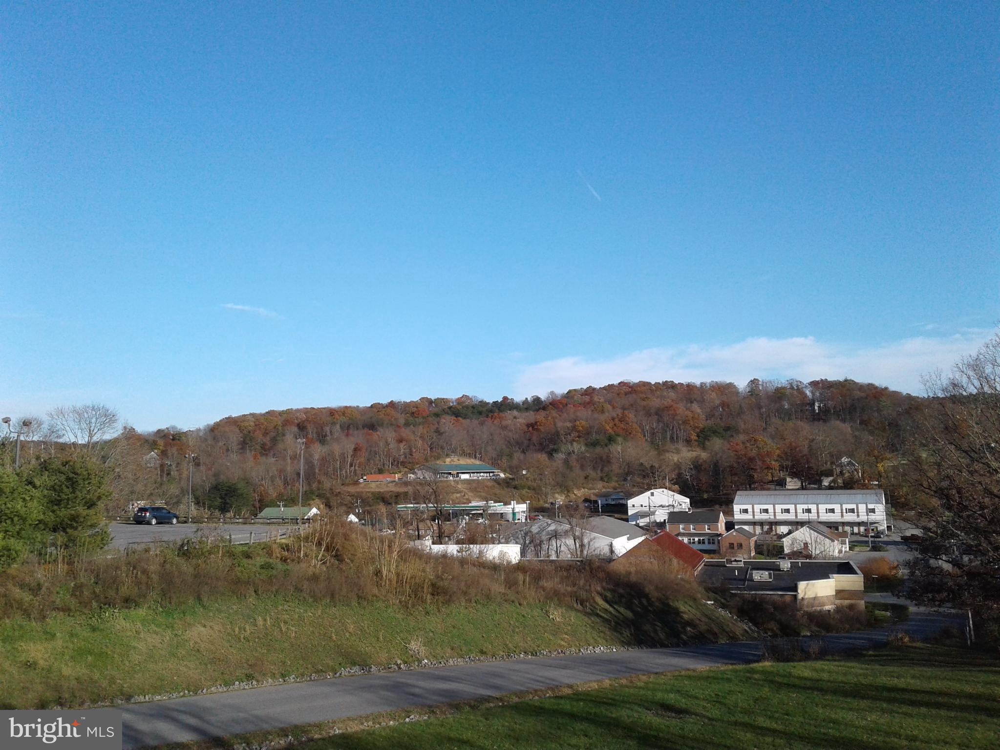 SOUTHRIDGE - Residential