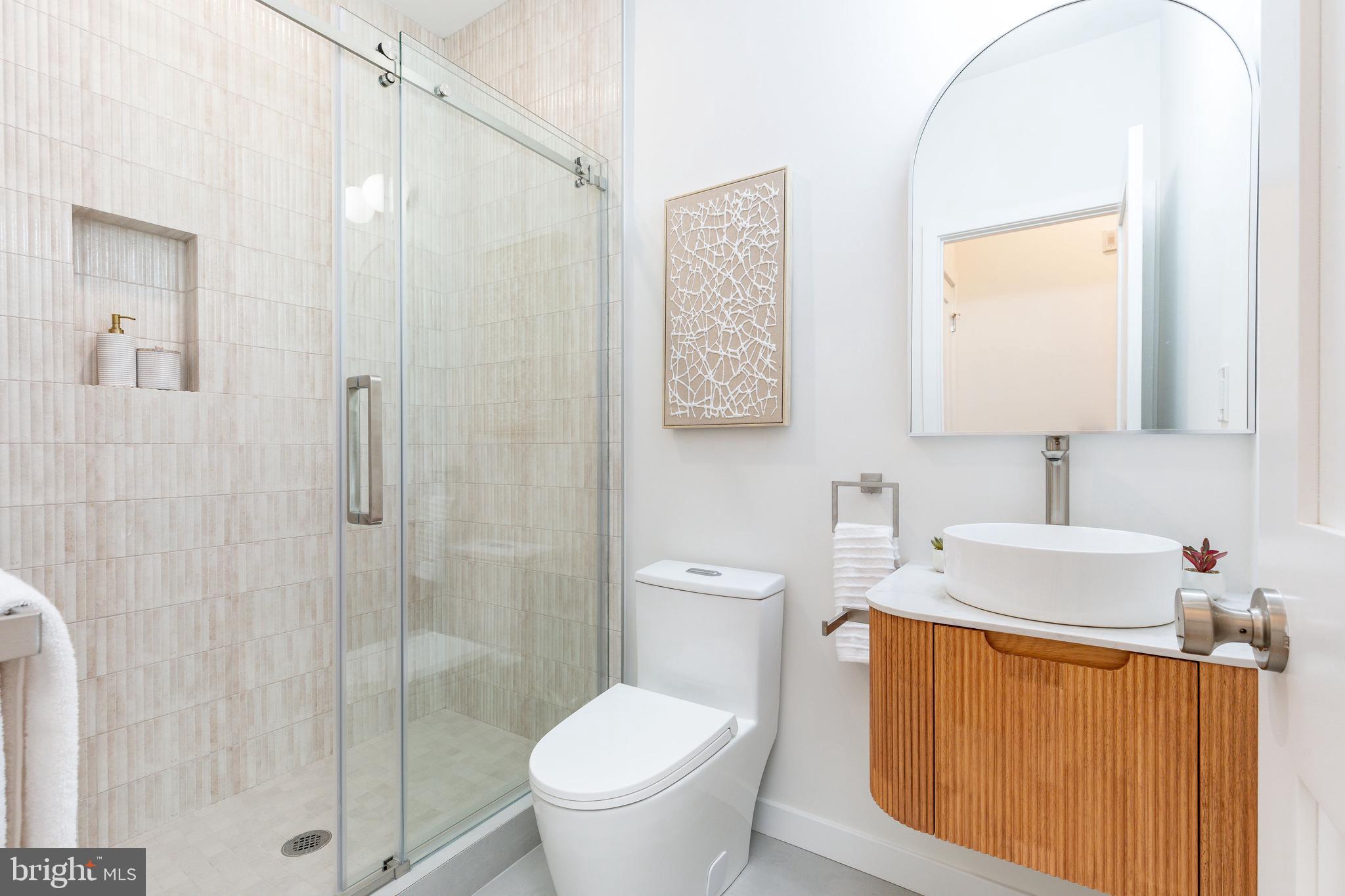 FAIRMOUNT - Residential