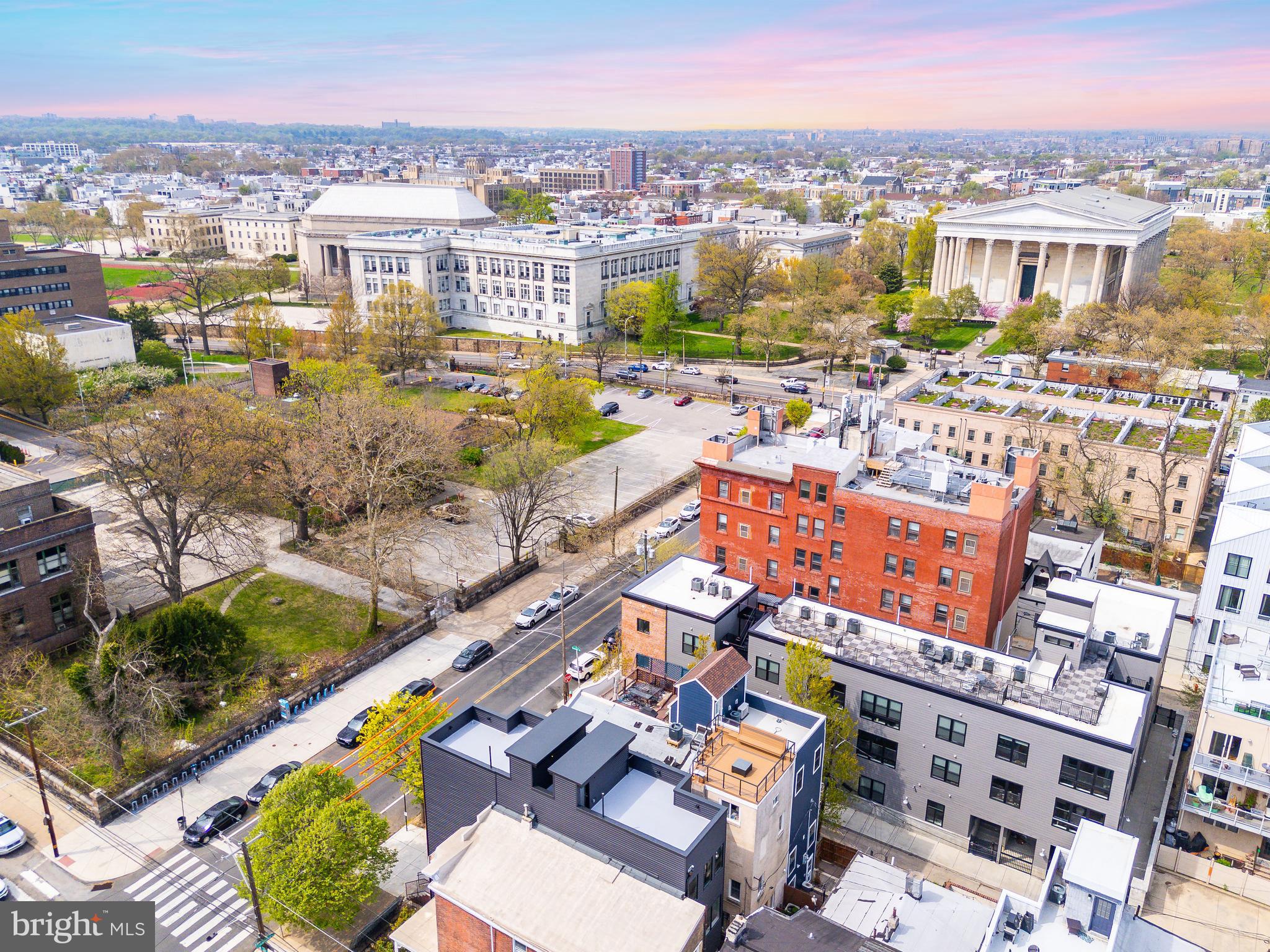 FAIRMOUNT - Residential