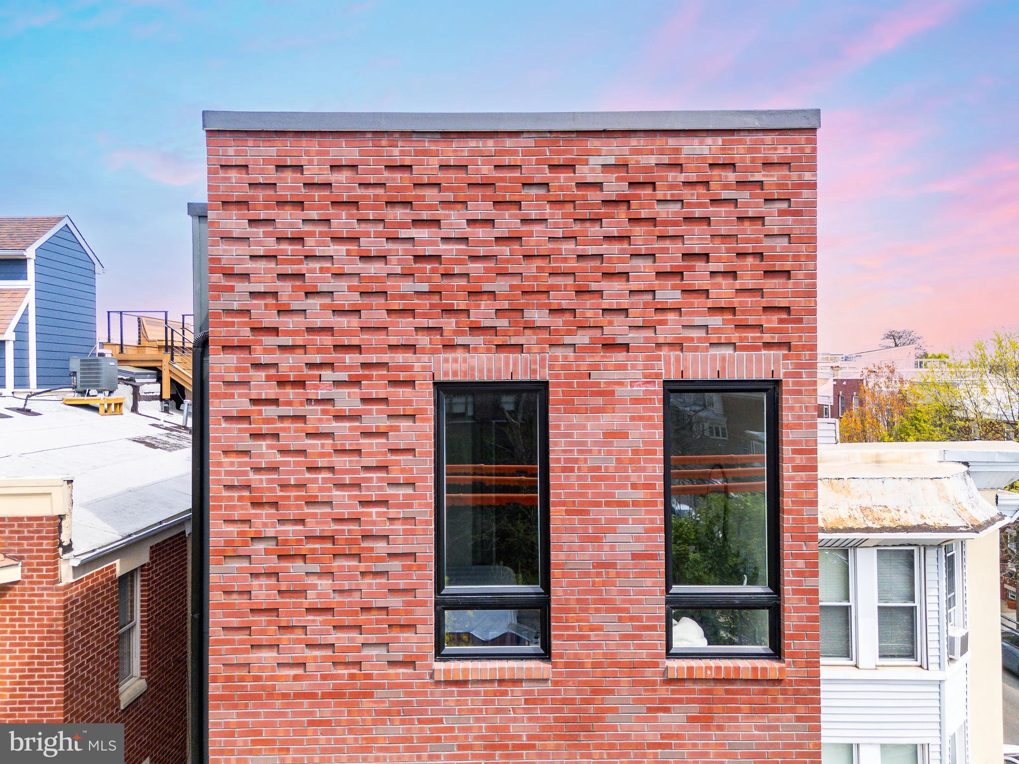 FAIRMOUNT - Residential