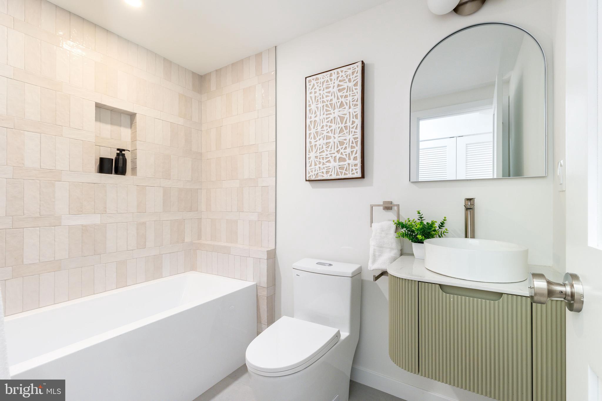 FAIRMOUNT - Residential