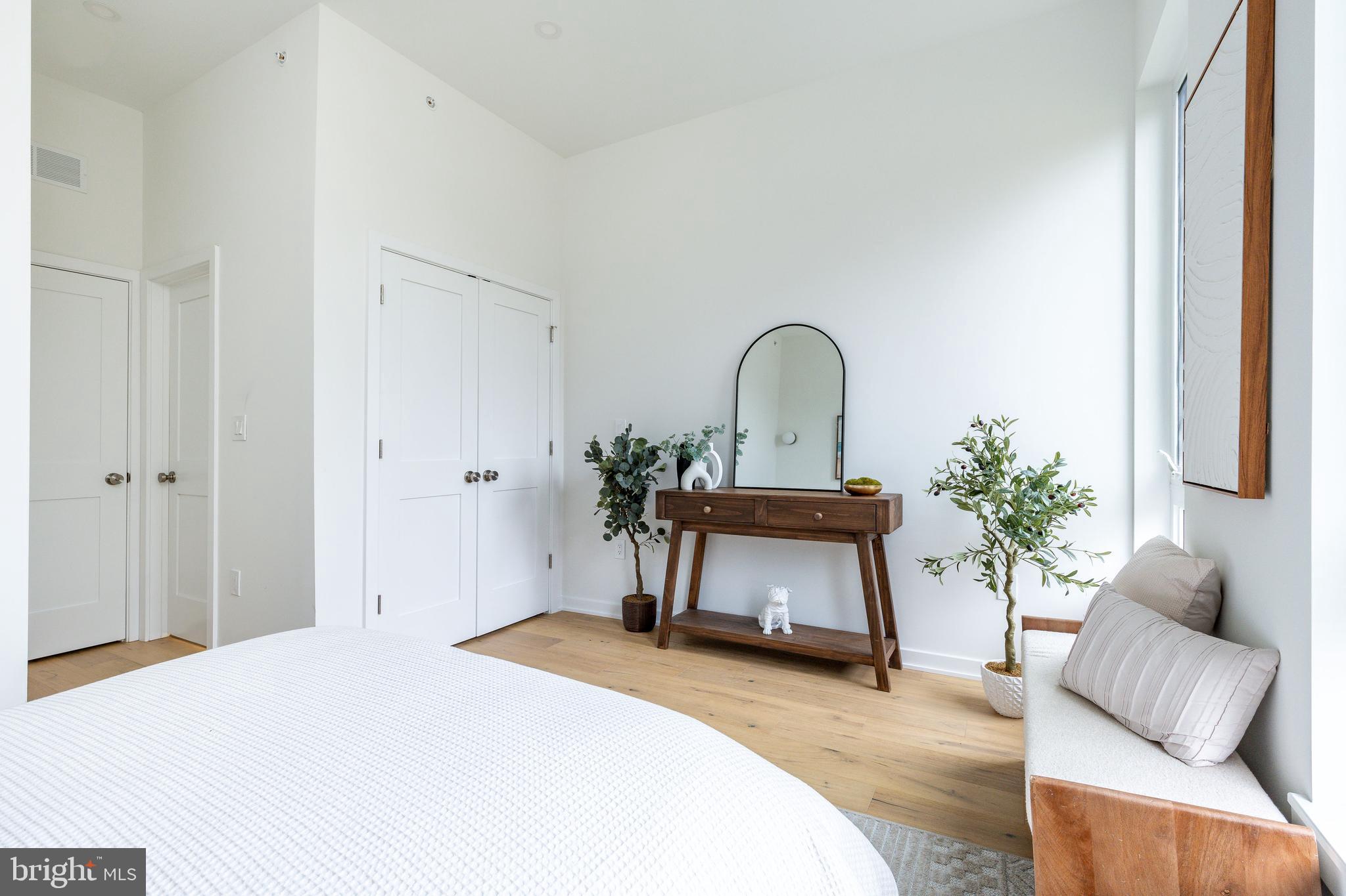 FAIRMOUNT - Residential