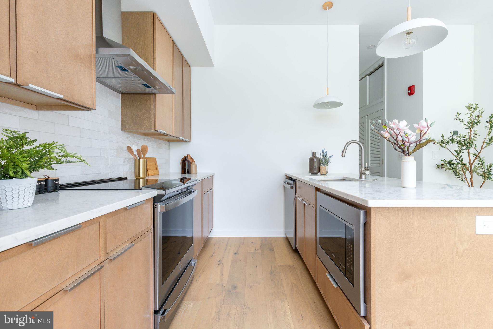 FAIRMOUNT - Residential