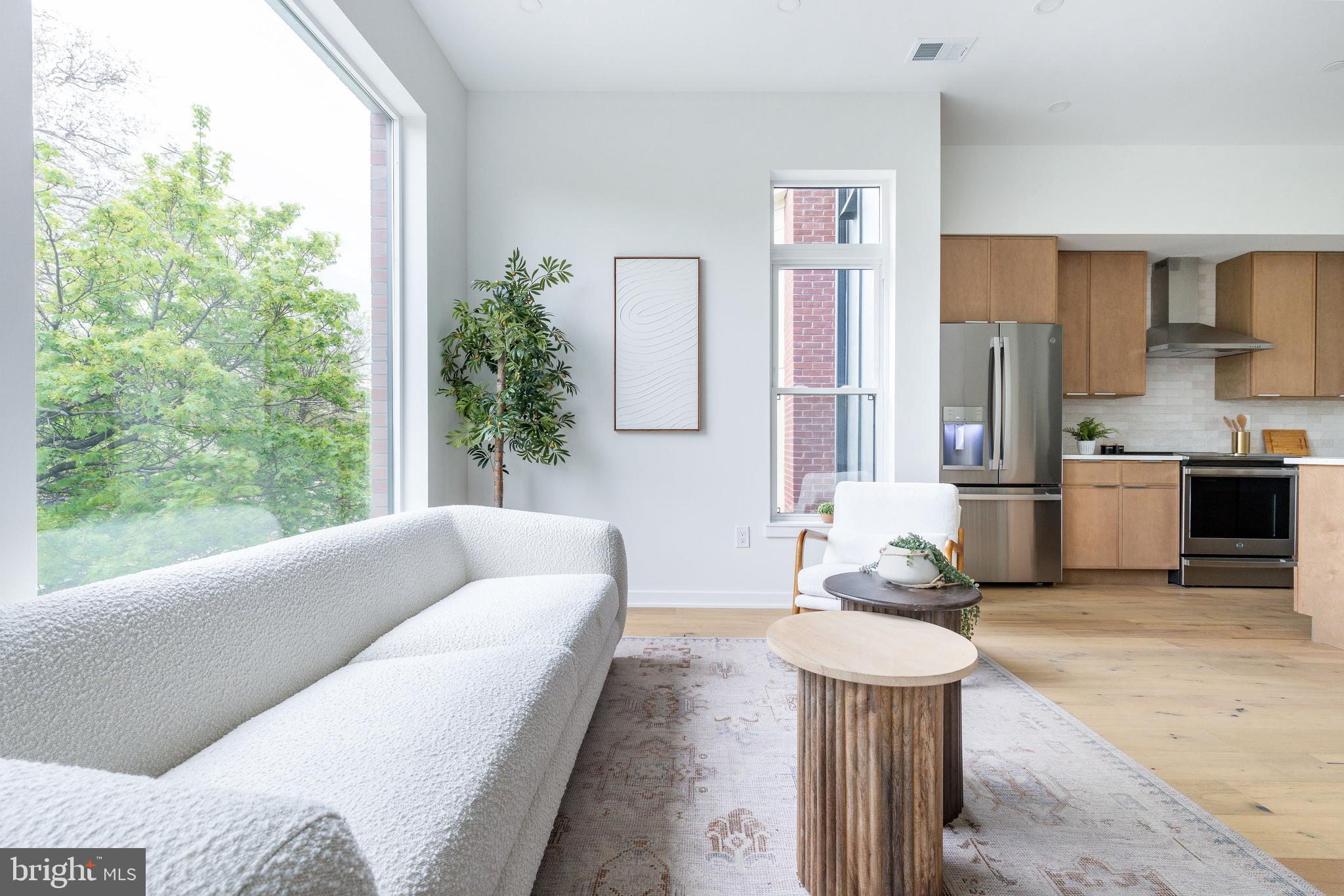 FAIRMOUNT - Residential