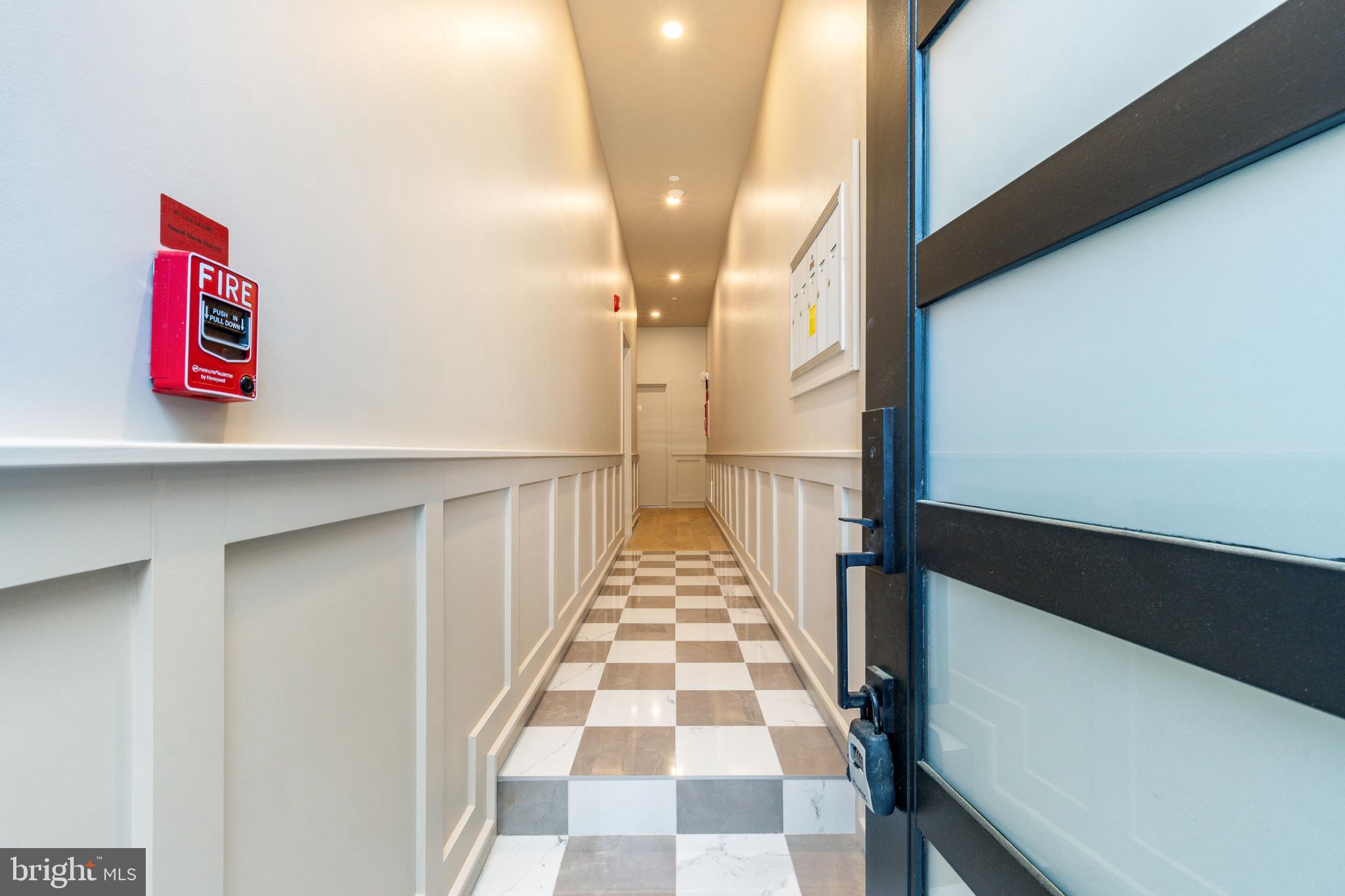 FAIRMOUNT - Residential