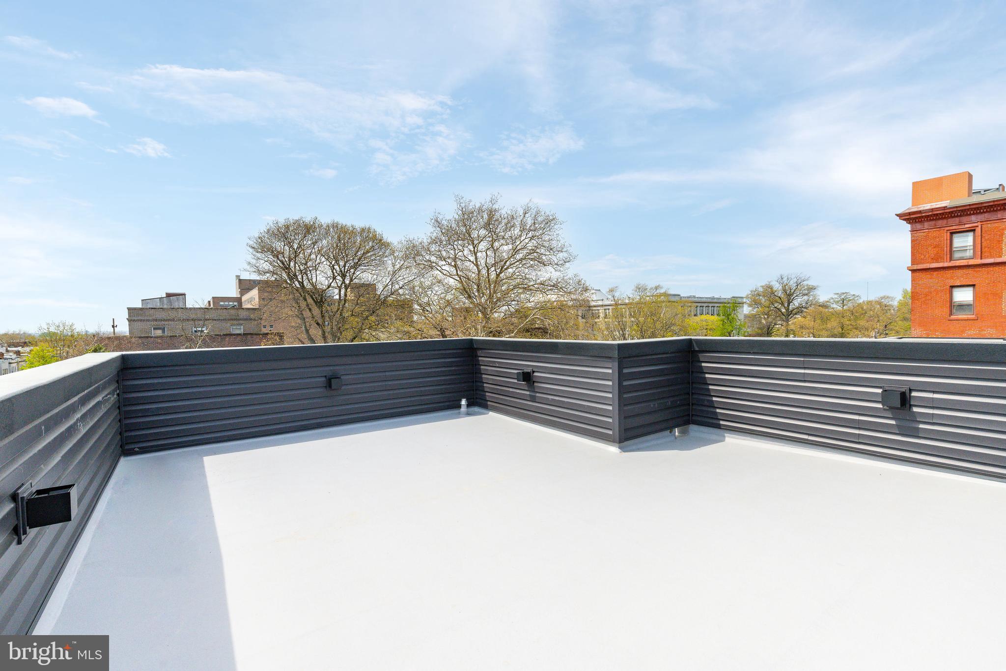 FAIRMOUNT - Residential