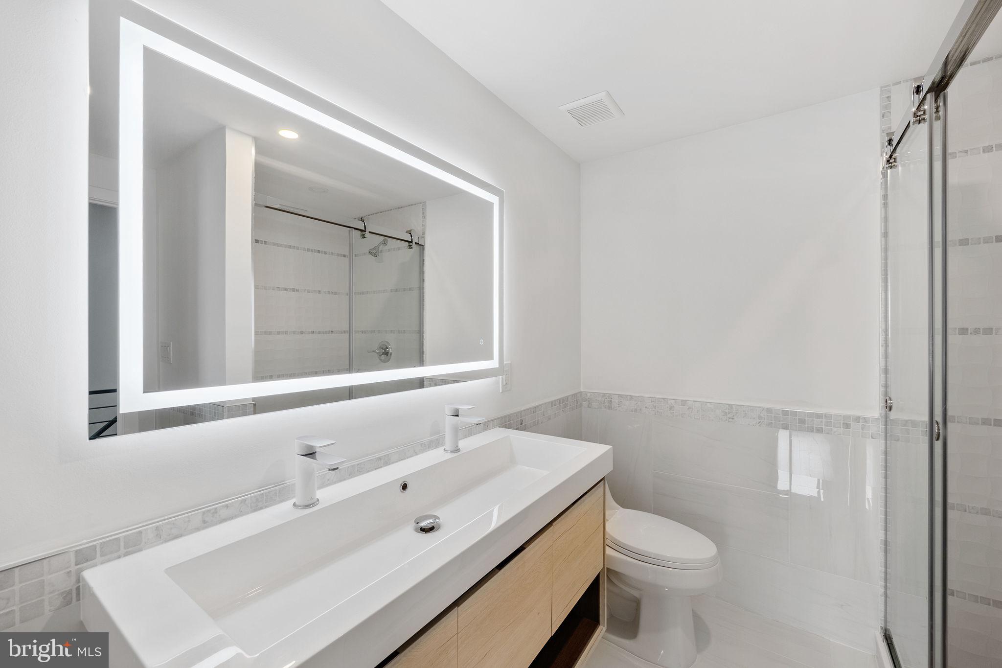 ITALIAN MARKET - Residential