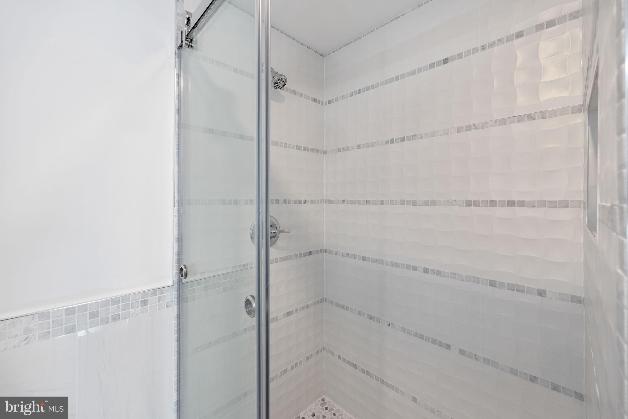 ITALIAN MARKET - Residential