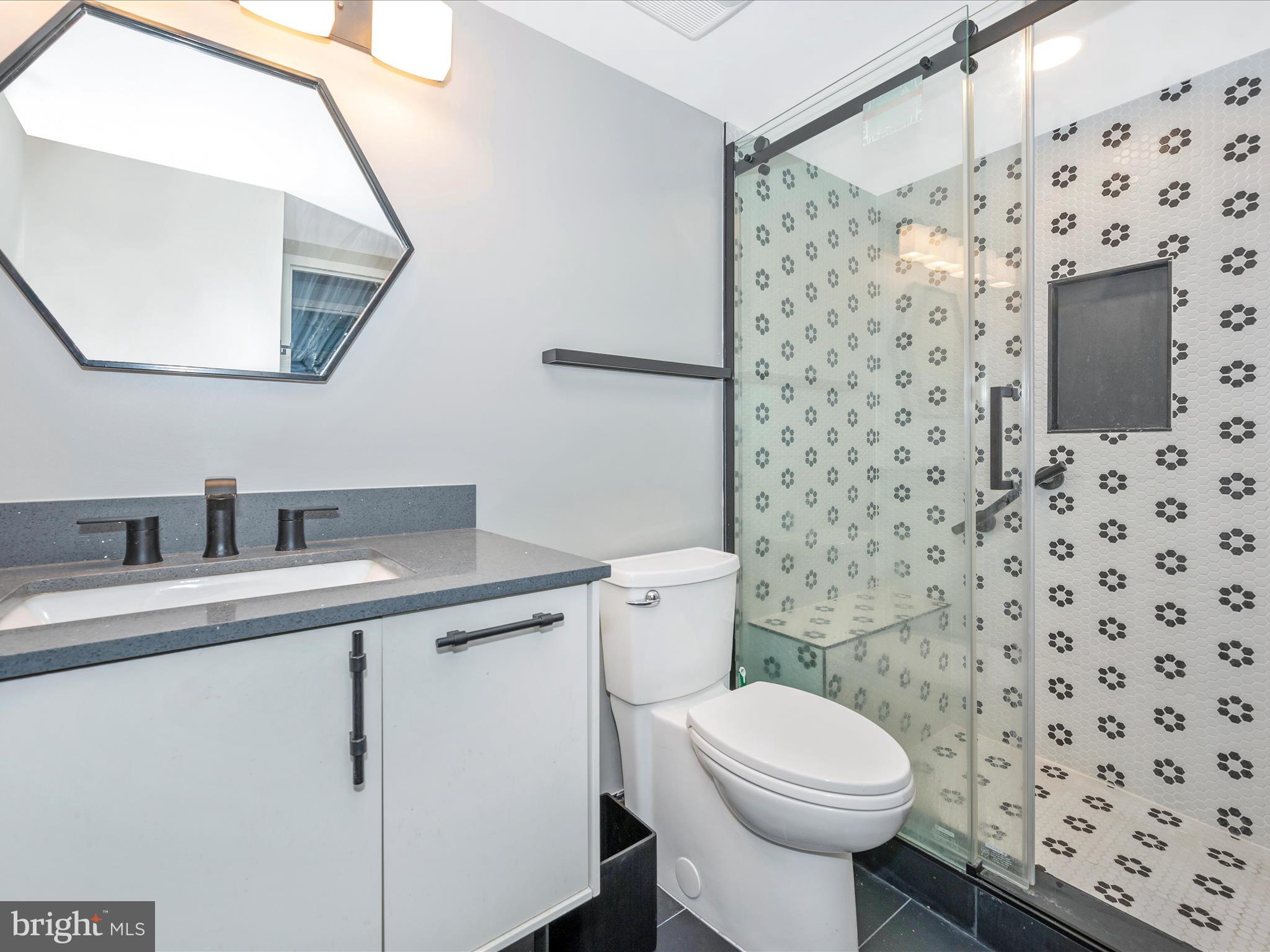 HYDE PARK - Residential