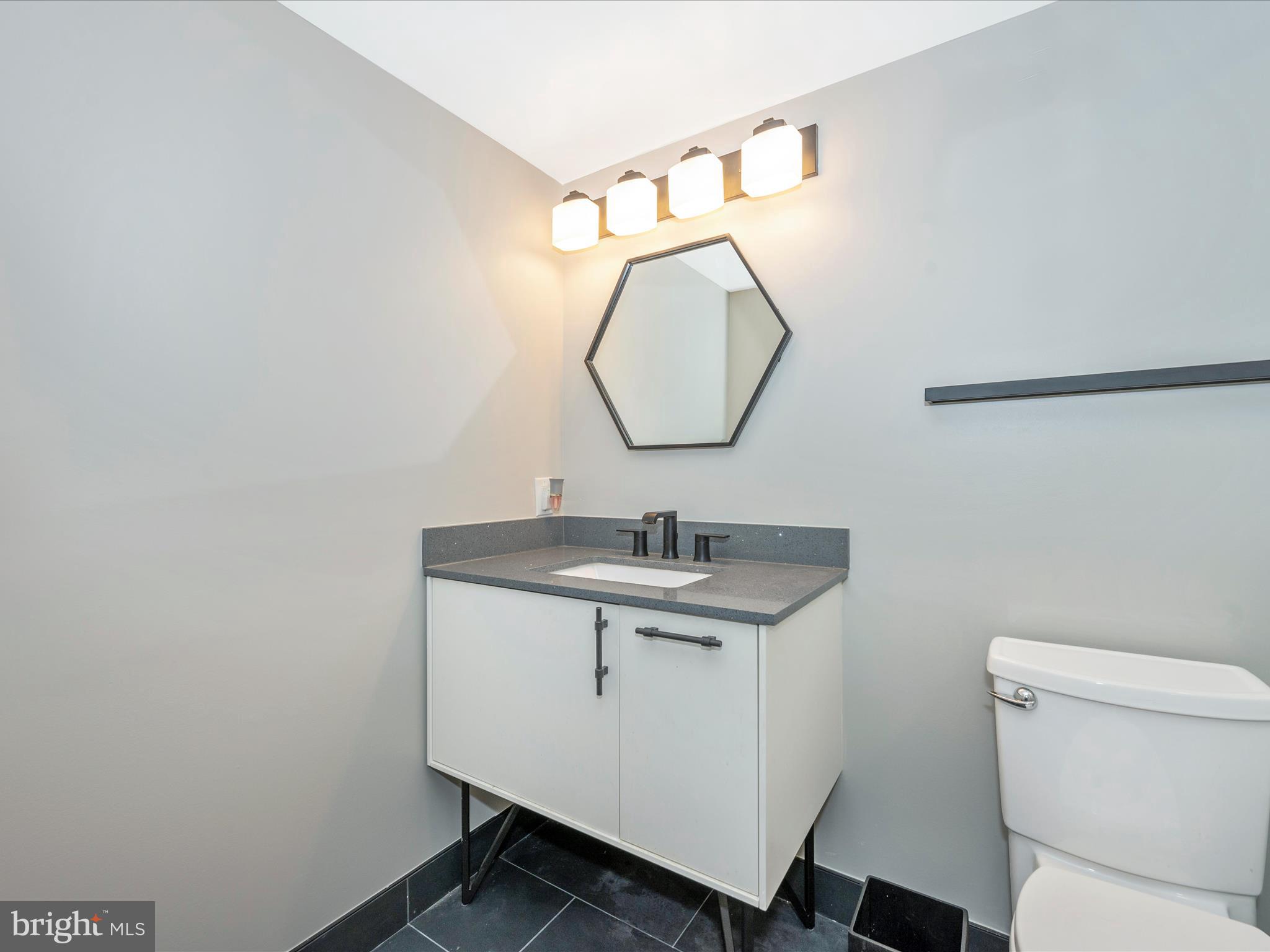 HYDE PARK - Residential