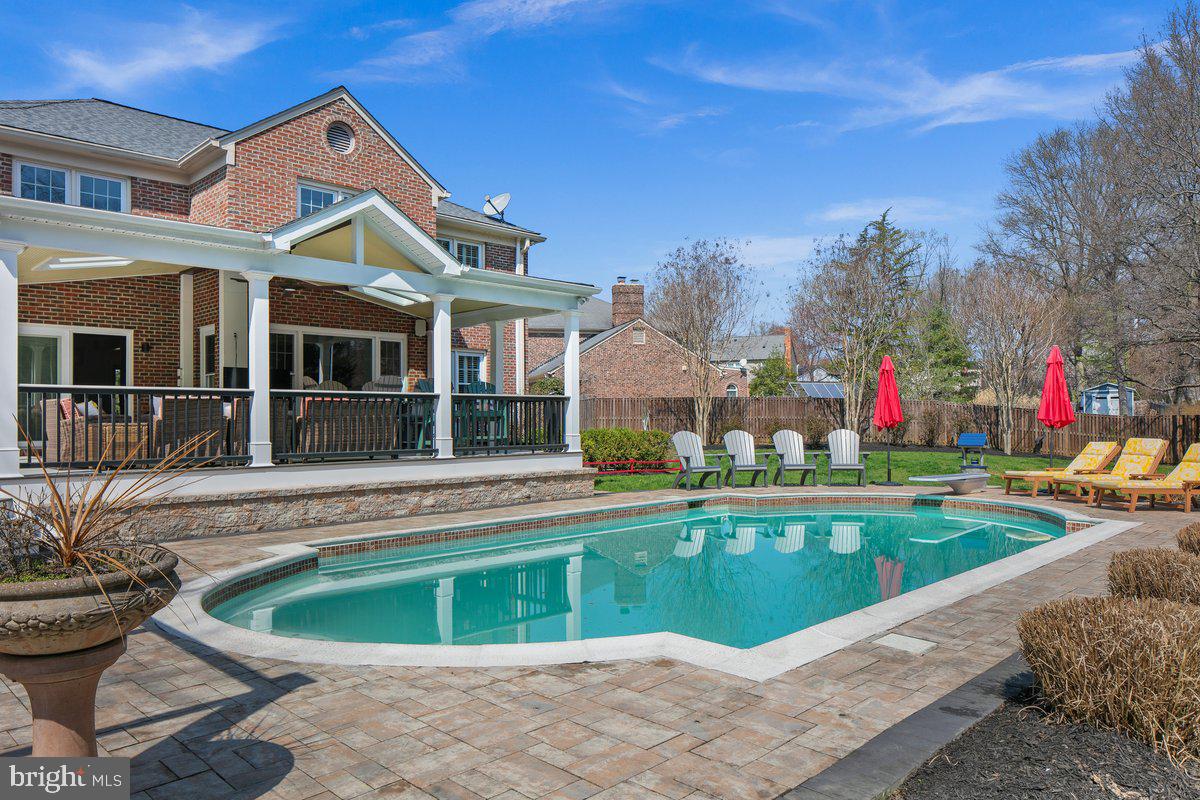 MT VERNON ON THE POTOMAC - Residential