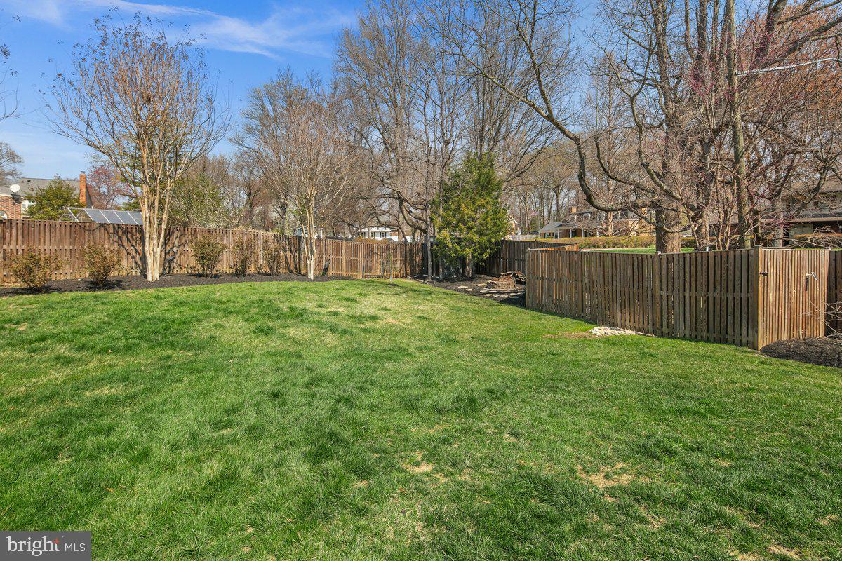 9426 MOUNT VERNON CIRCLE