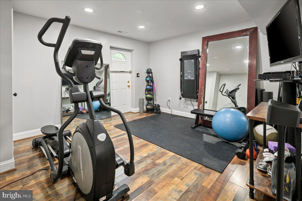 MT VERNON ON THE POTOMAC - Residential