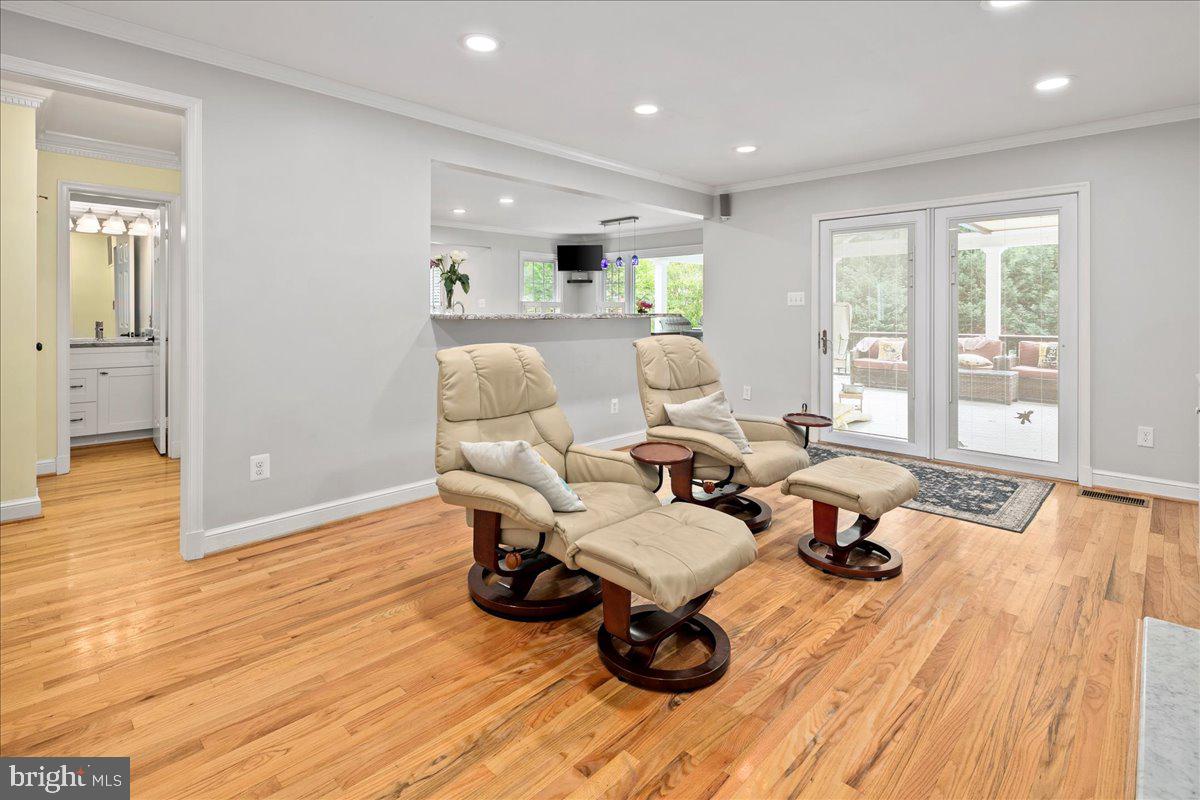 MT VERNON ON THE POTOMAC - Residential