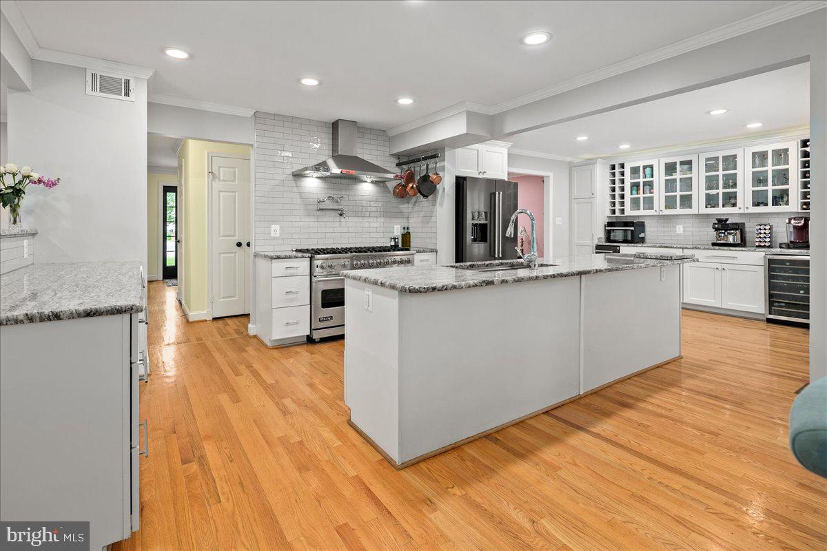 MT VERNON ON THE POTOMAC - Residential