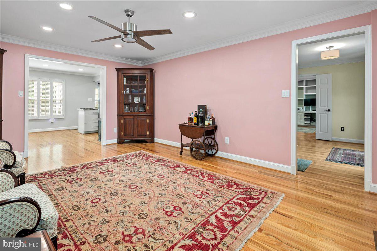 MT VERNON ON THE POTOMAC - Residential