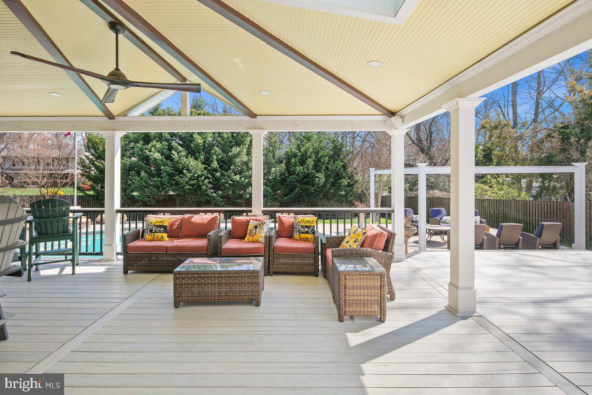 MT VERNON ON THE POTOMAC - Residential