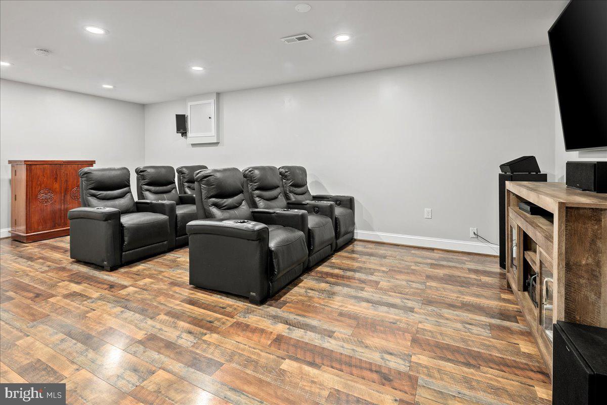 MT VERNON ON THE POTOMAC - Residential