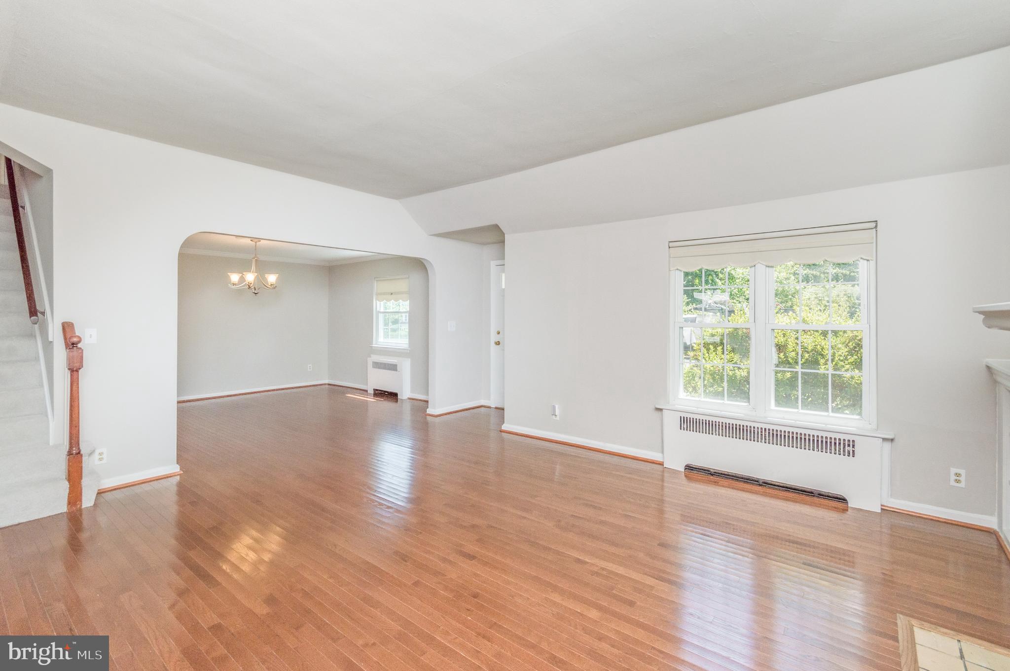 BEVERLY HILLS - Residential