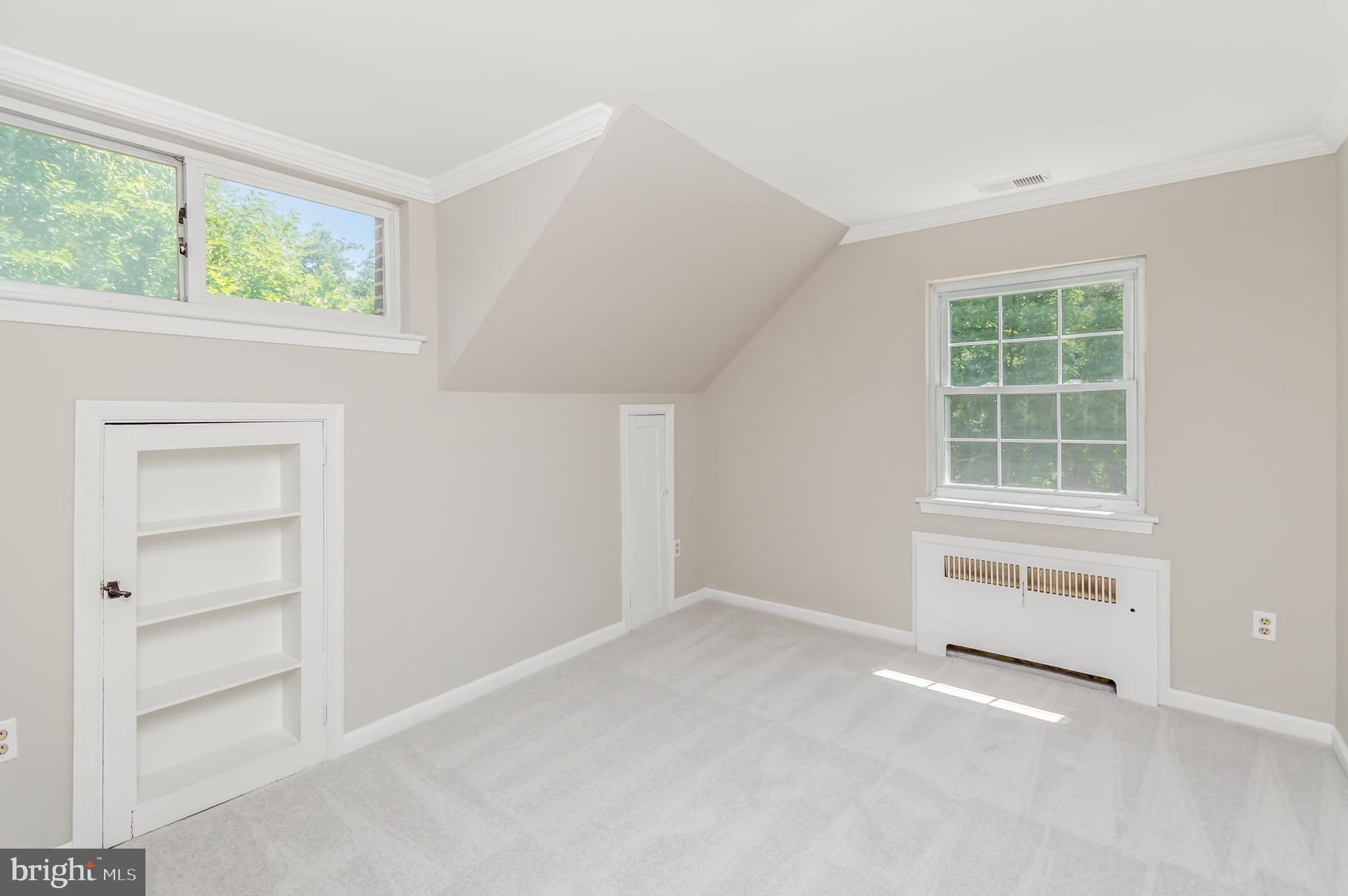 BEVERLY HILLS - Residential