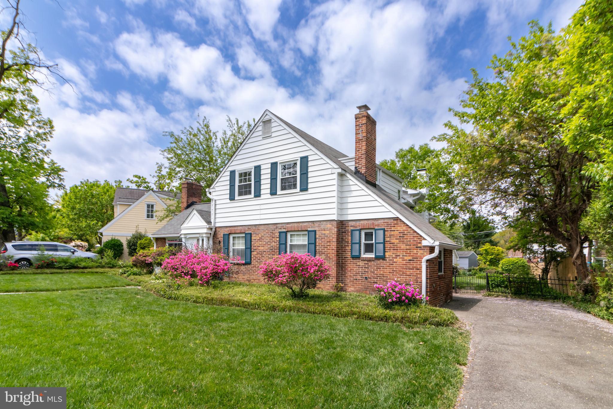 BEVERLY HILLS - Residential