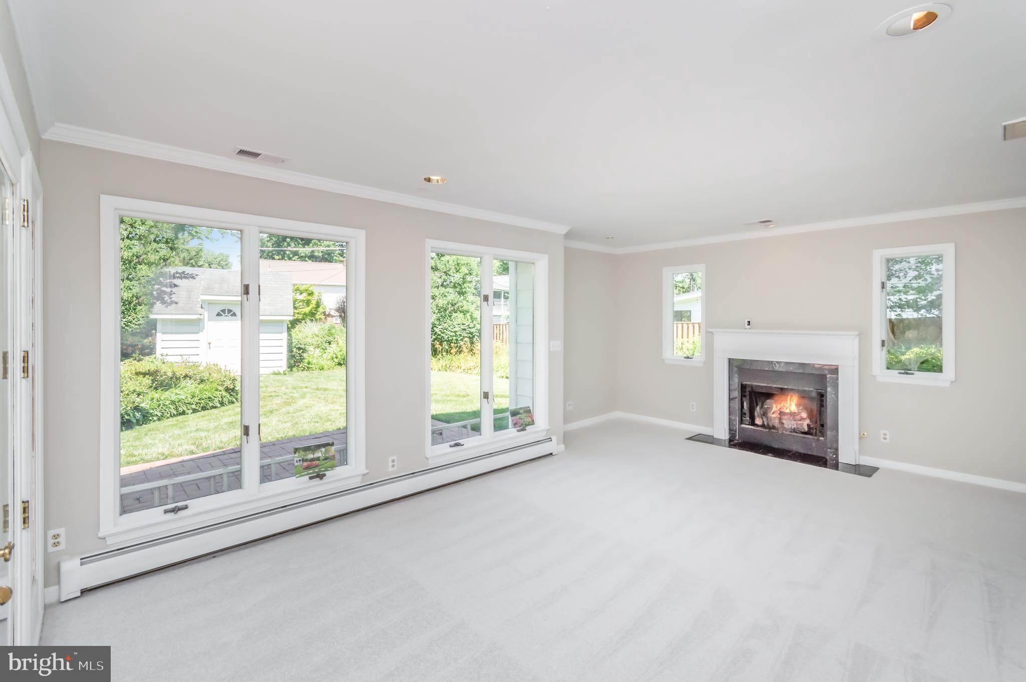 BEVERLY HILLS - Residential