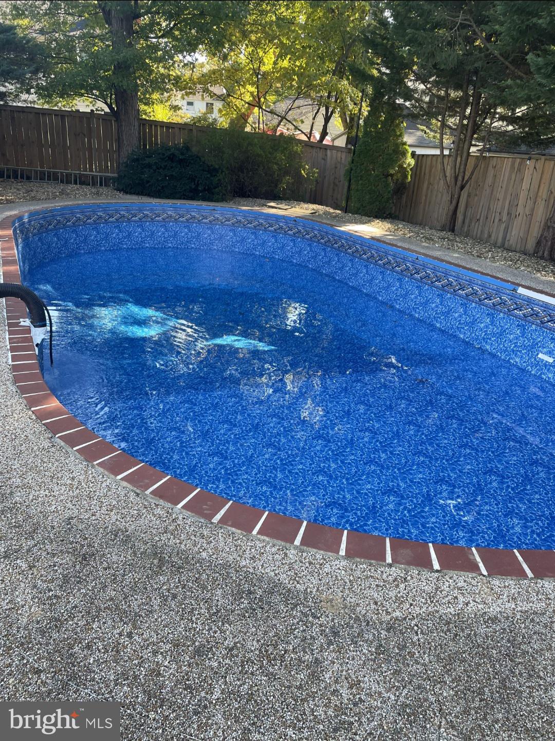 13042 MAPLE VIEW LANE