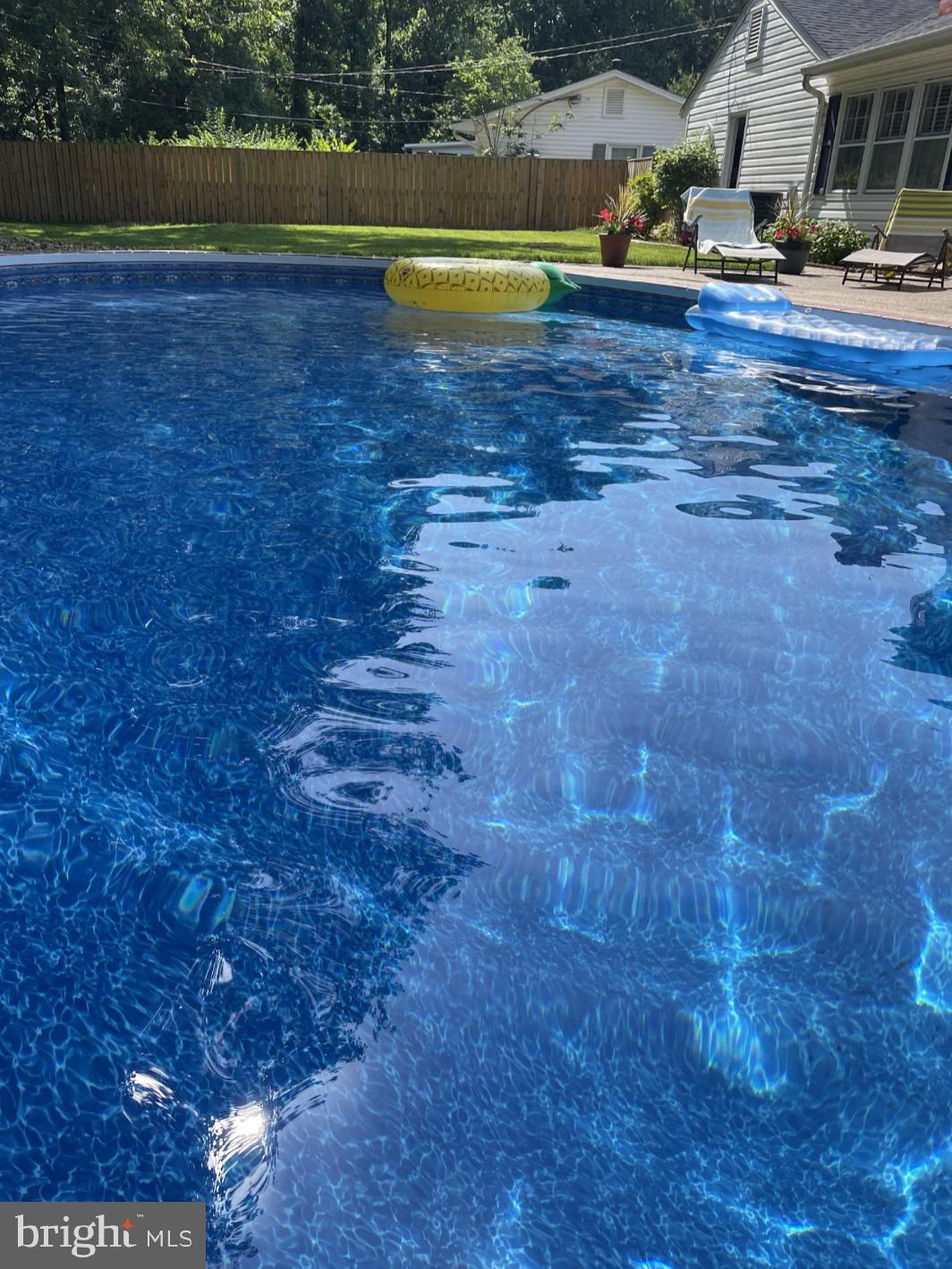 13042 MAPLE VIEW LANE