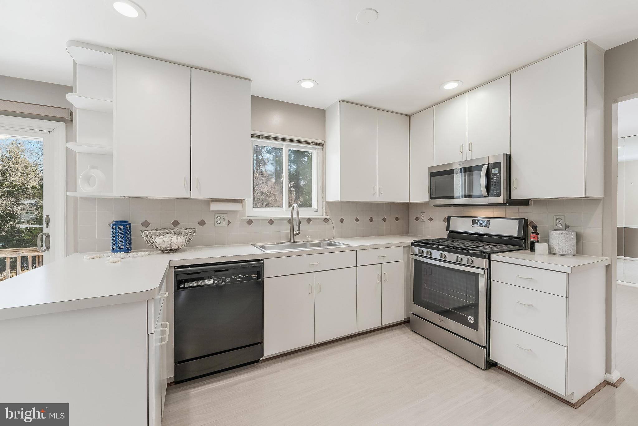 BEDFORDSHIRE - Residential