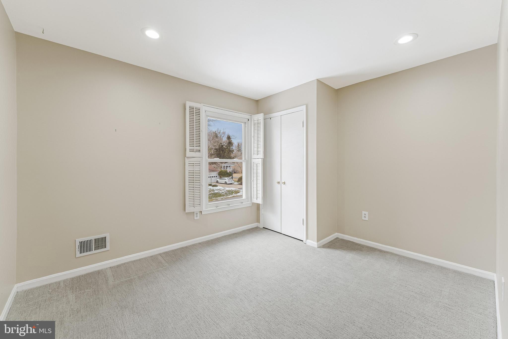 BEDFORDSHIRE - Residential