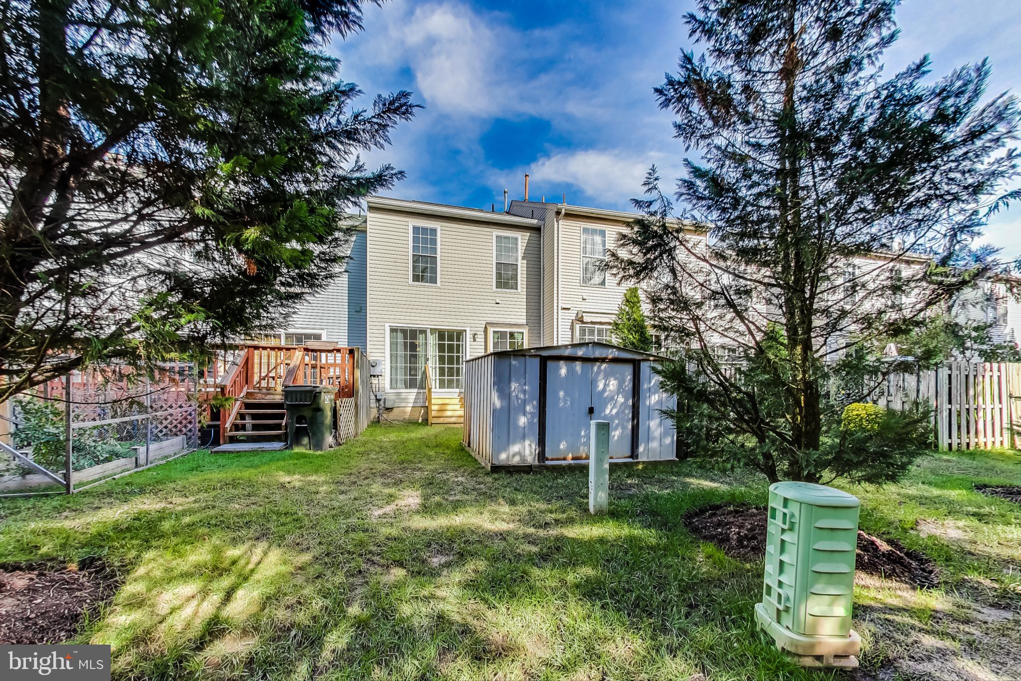 WOODSTONE - Residential