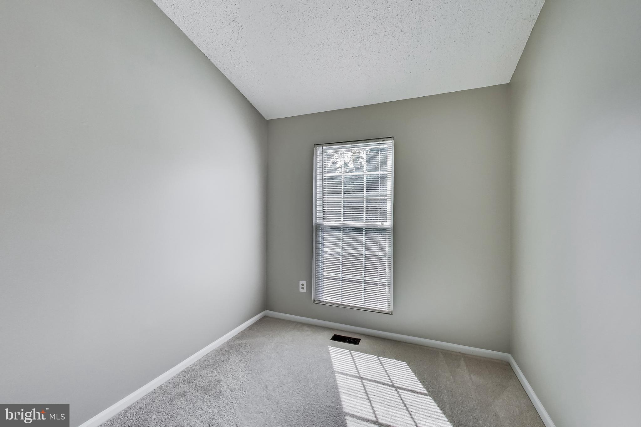 WOODSTONE - Residential