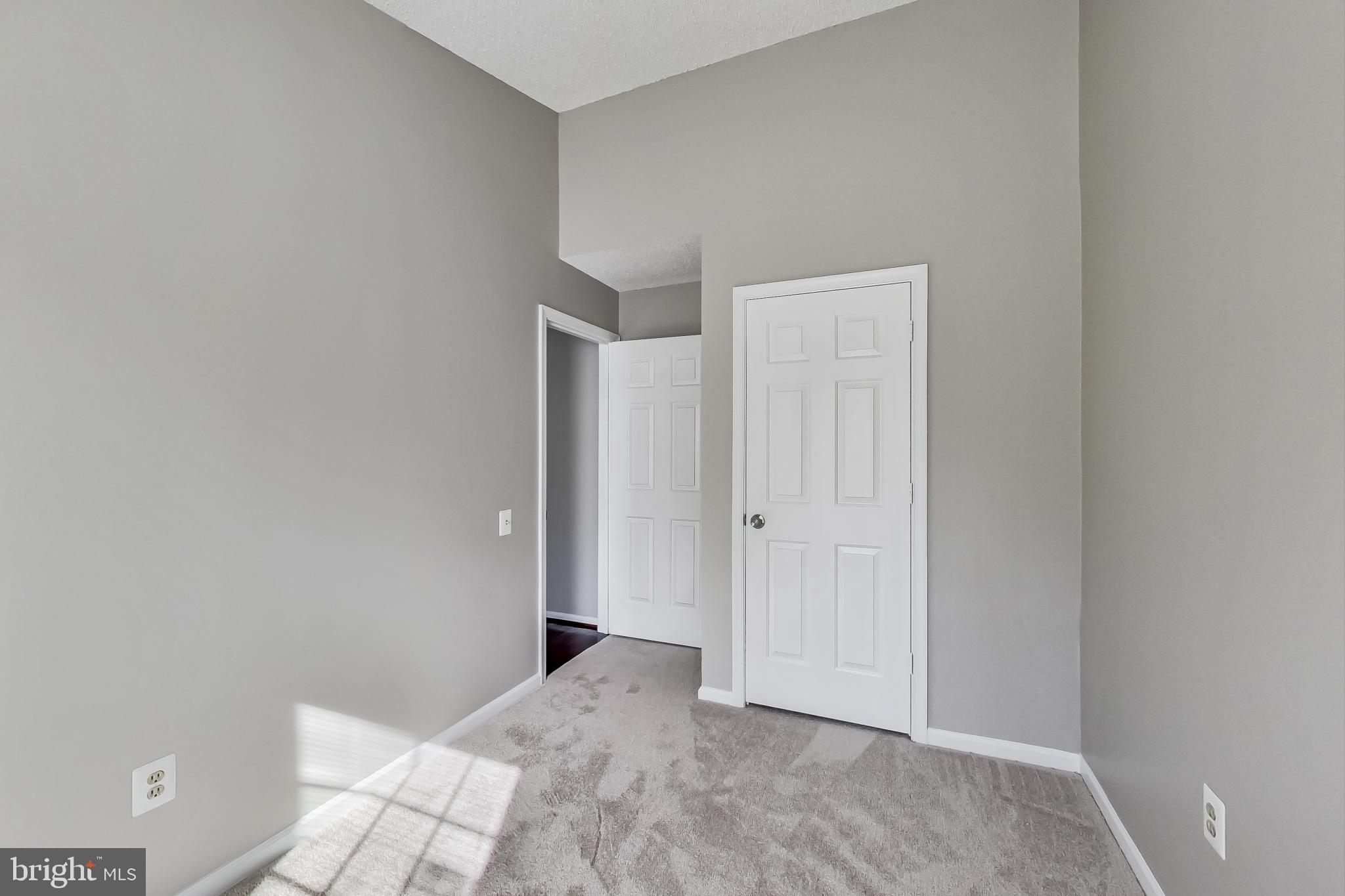 WOODSTONE - Residential